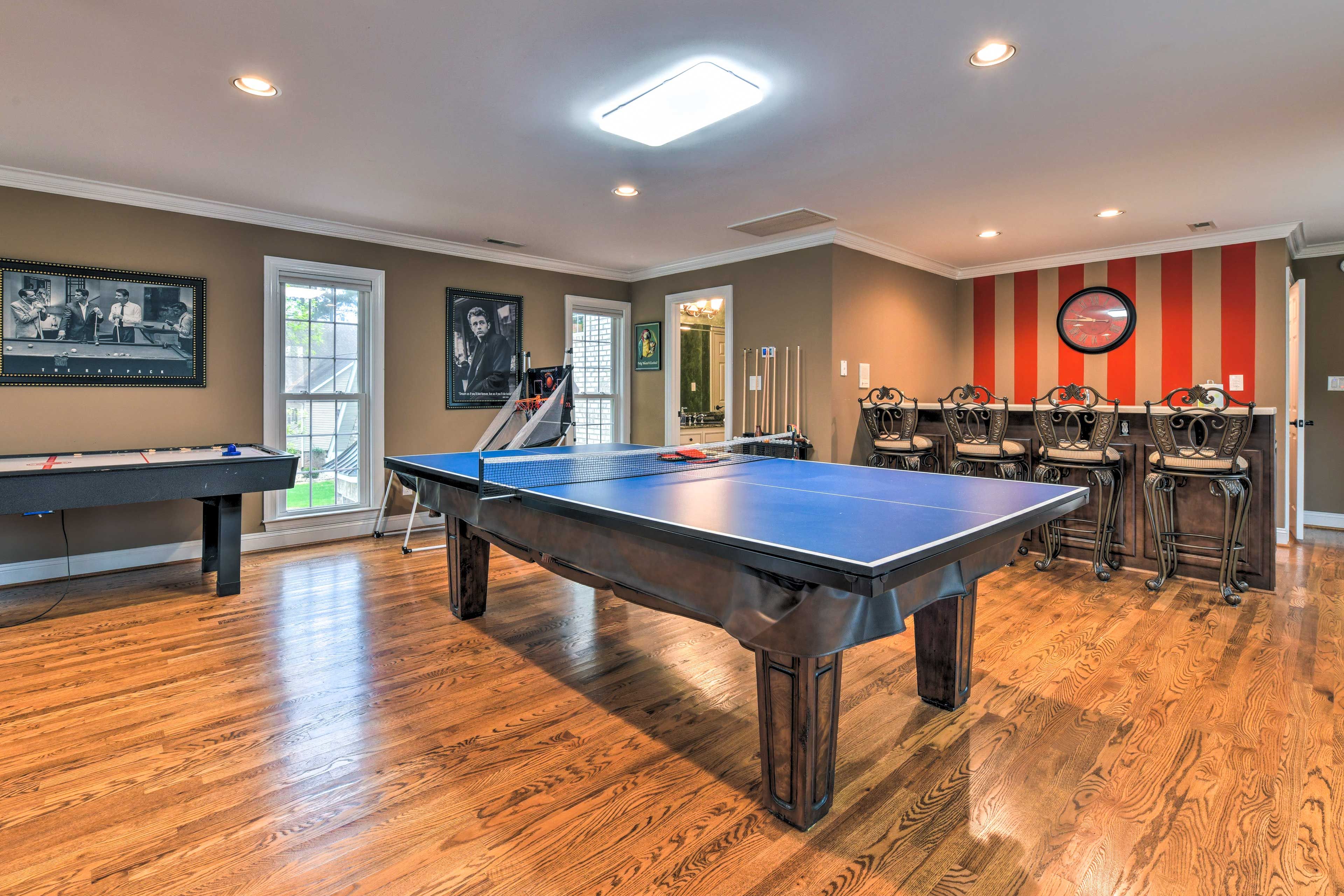 Game Room | 2nd Floor | Ping Pong & Pool Table