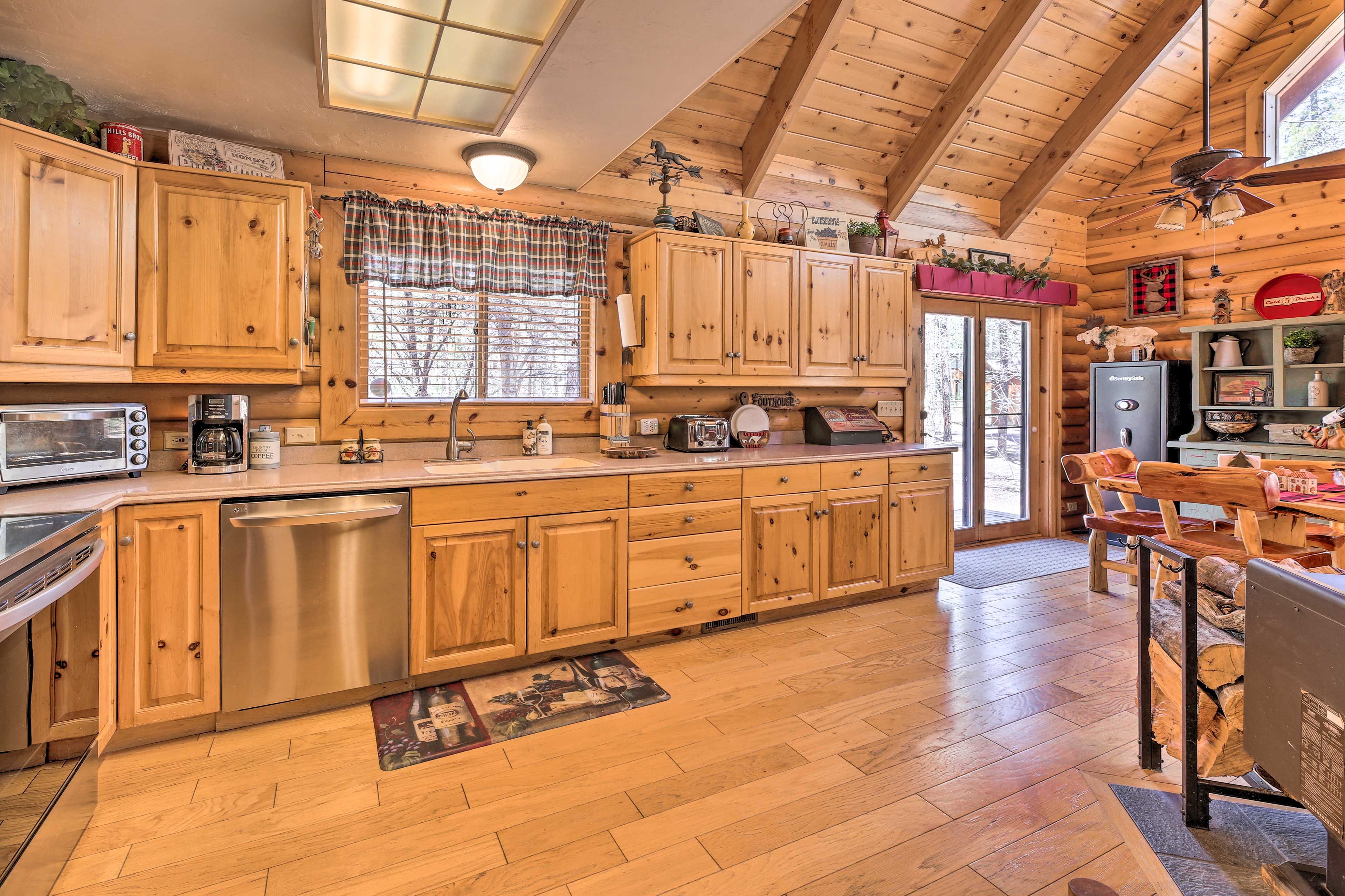 Kitchen | Fully Equipped | Cooking Basics