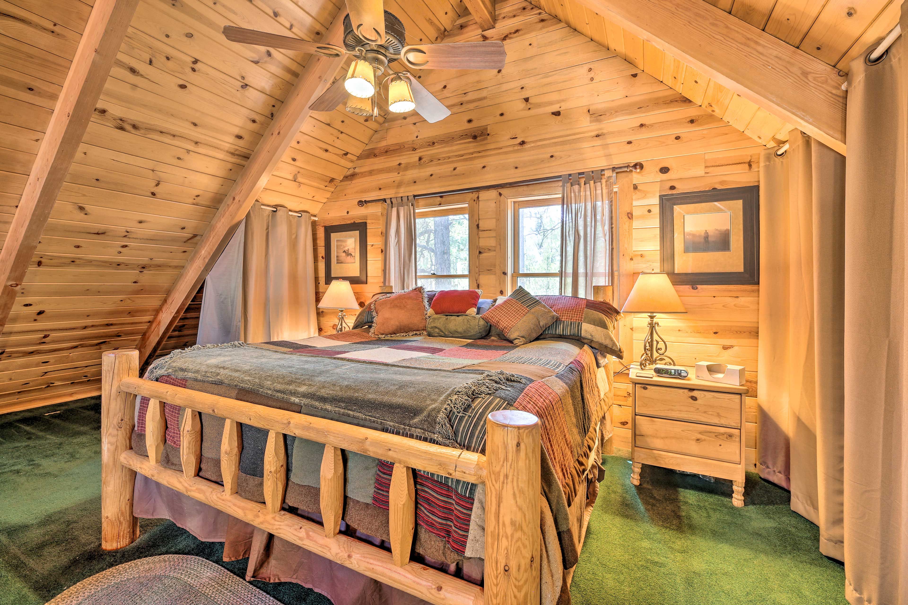Bedroom 1 | King Bed