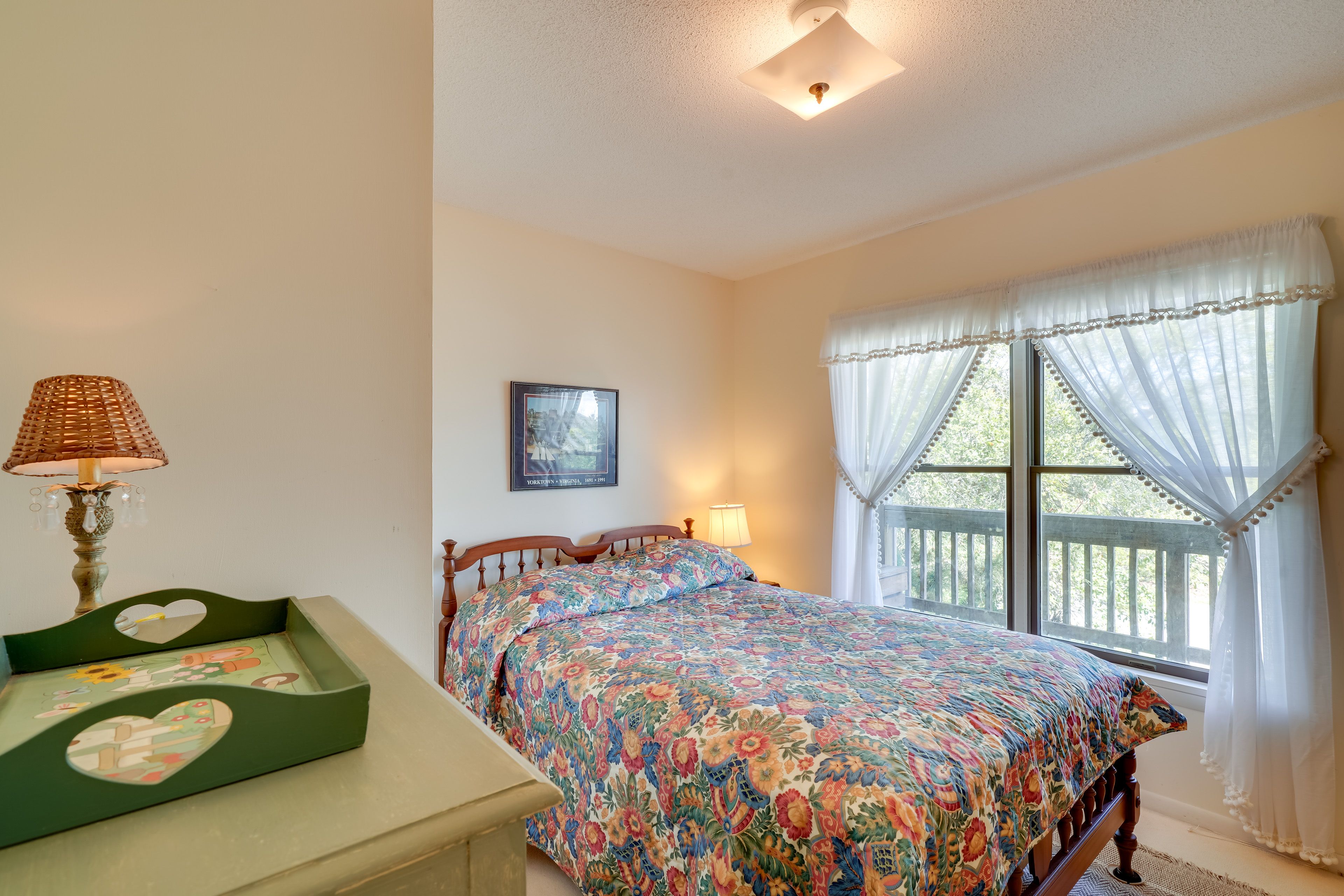 Bedroom 3 | Full Bed | 2nd Floor