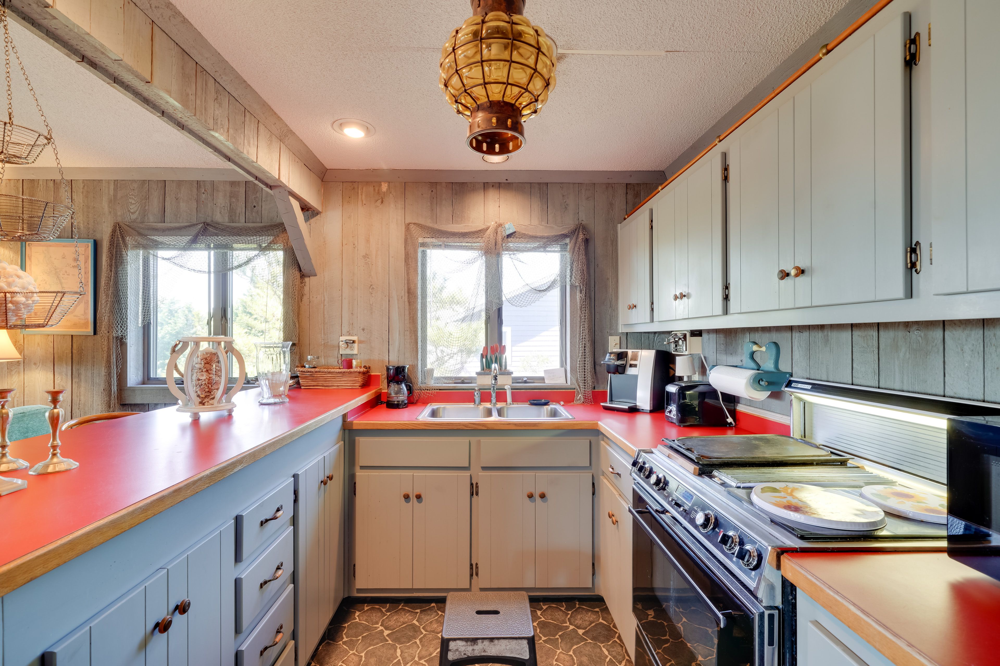 Additional Kitchen