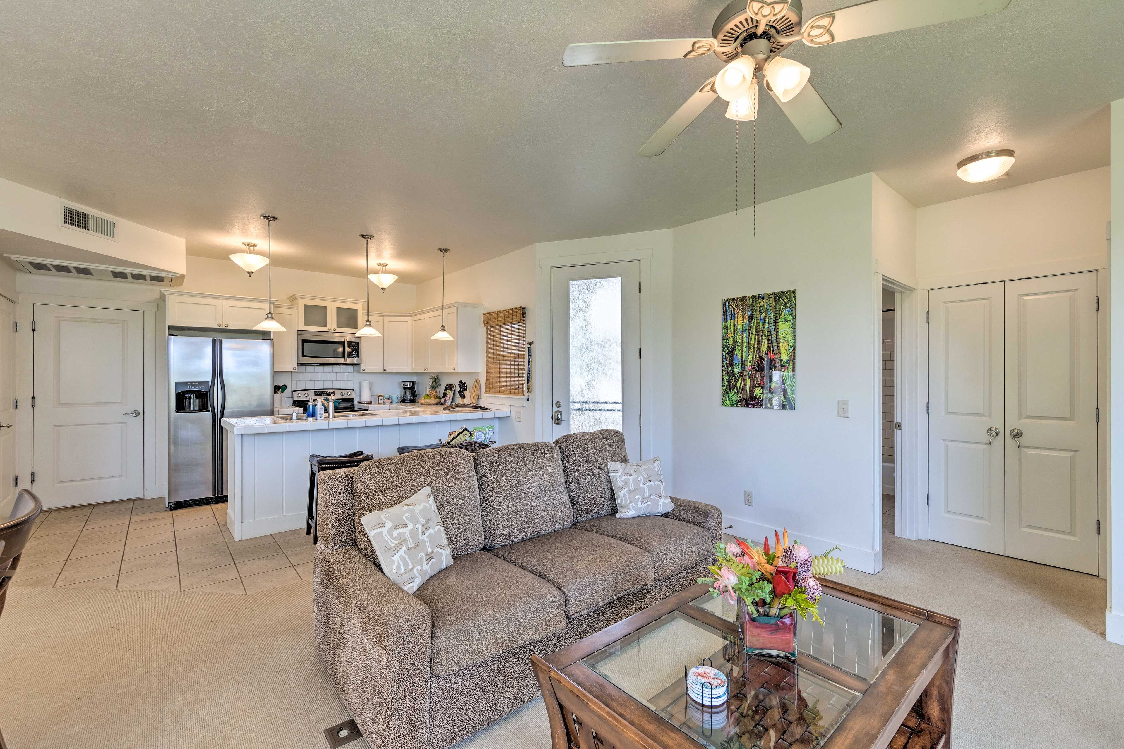 Living Area | Welcome Basket