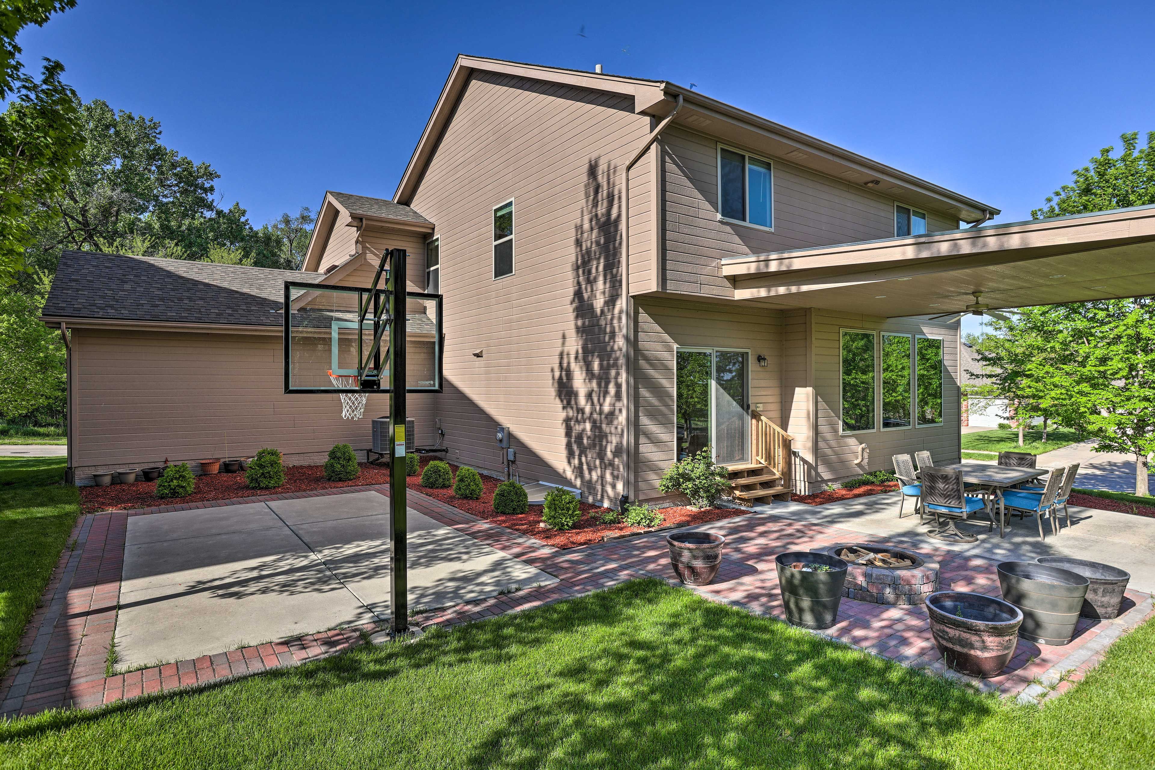 Covered Patio & Basketball Court