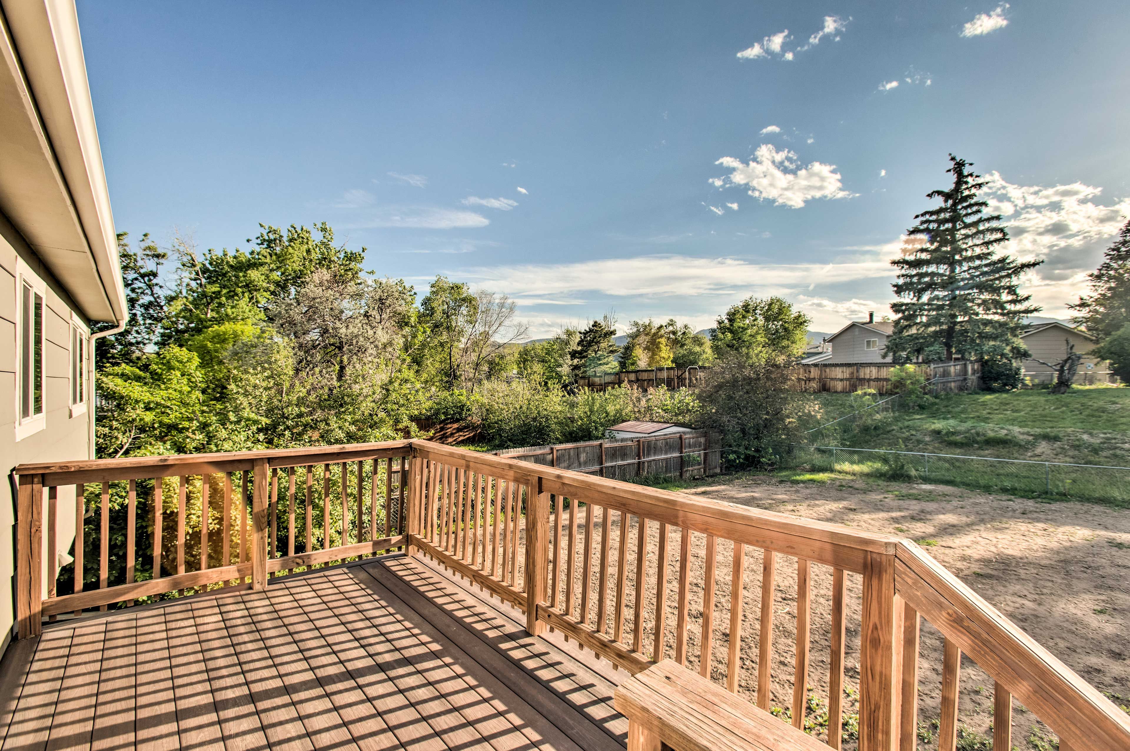 Deck | Private Backyard
