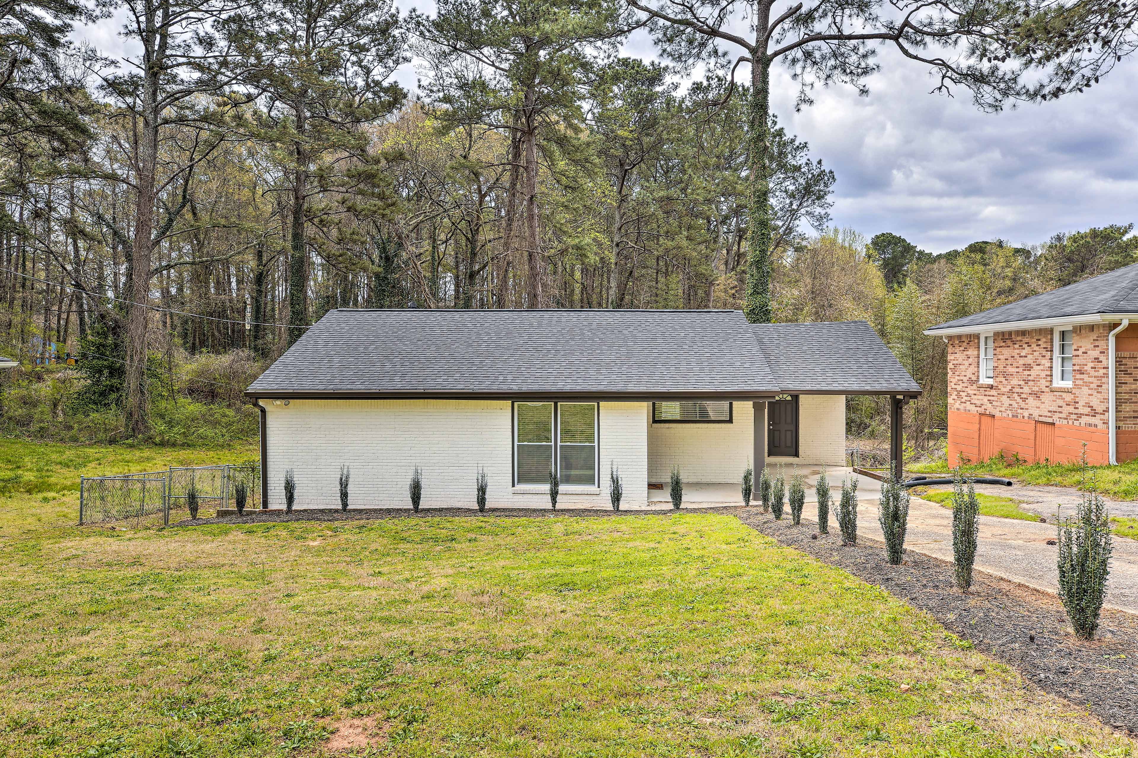 Decatur Vacation Rental | 3BR | 2BA | 1 Step Required for Entry | 1,360 Sq Ft