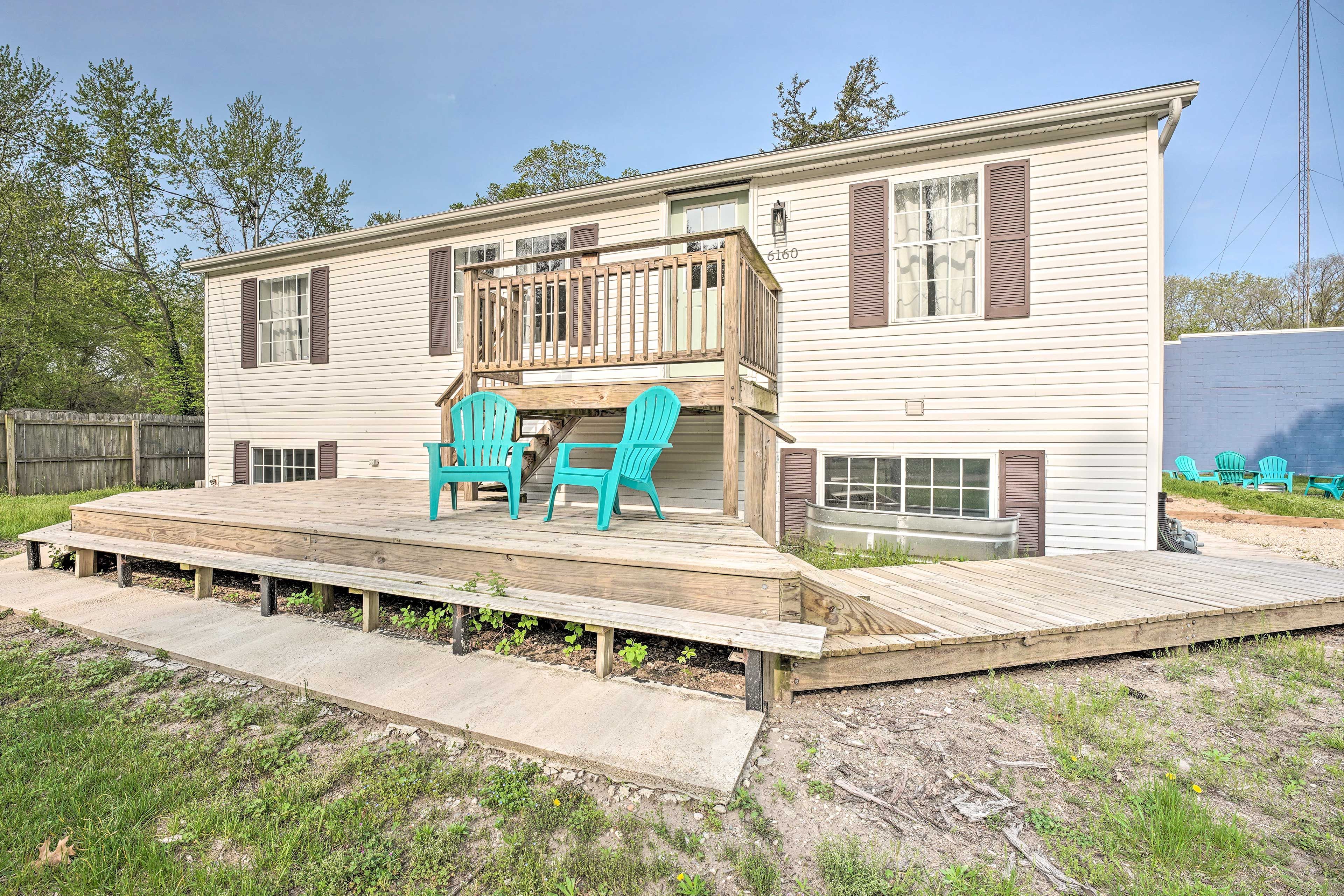 Property Exterior | Parking | Driveway (4 Vehicles)