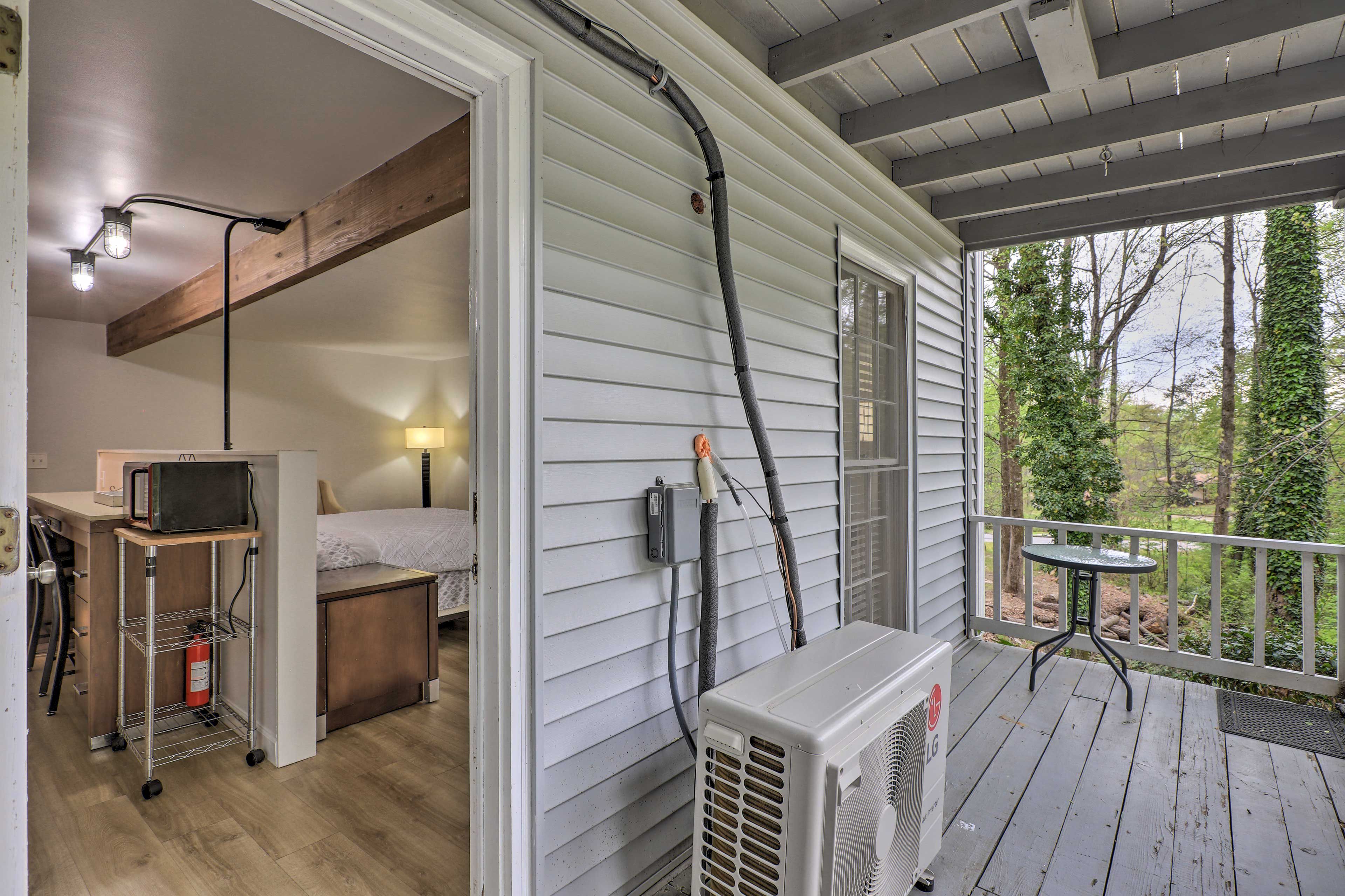 Patio | Outdoor Dining Area