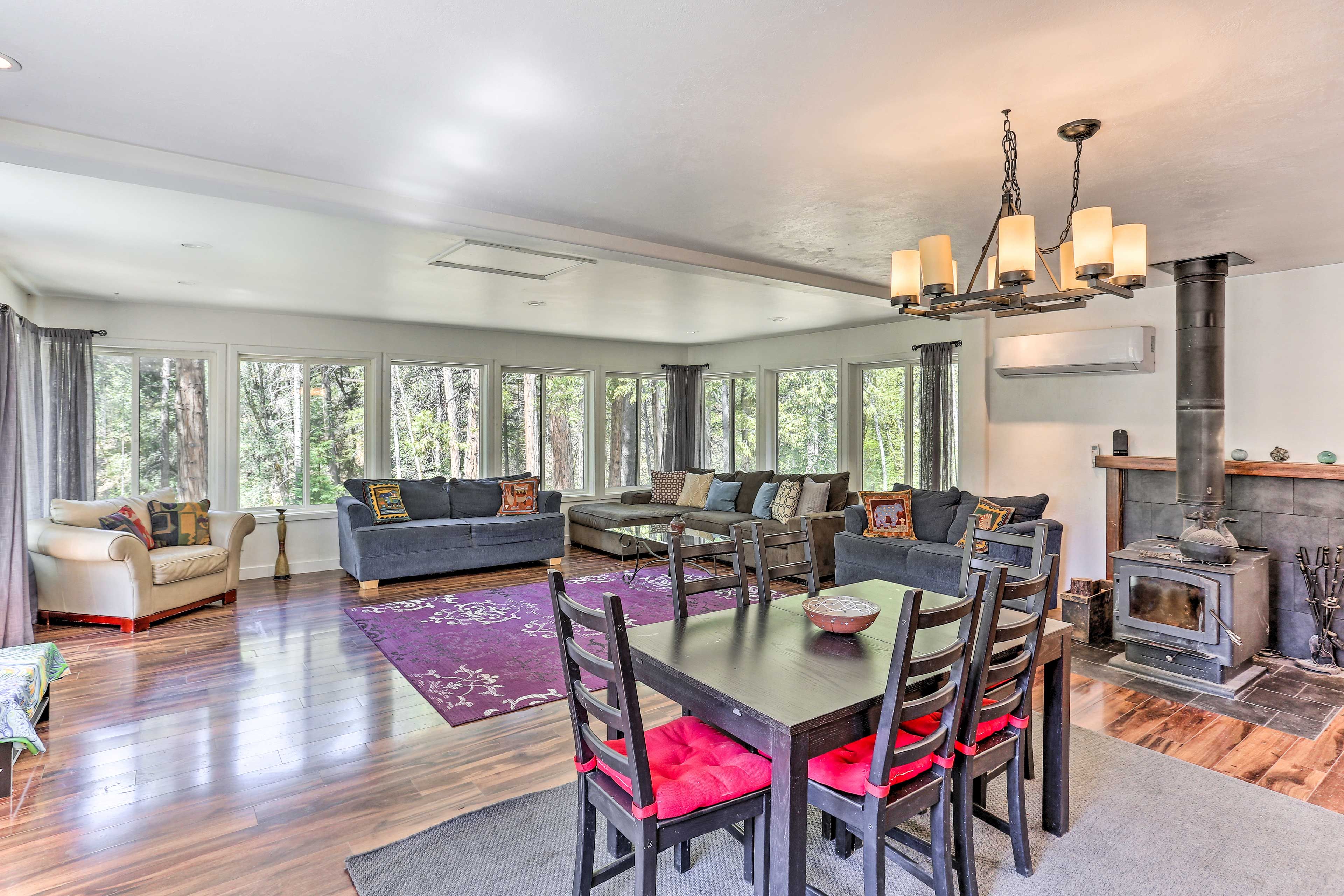 Living Room | Forest Views