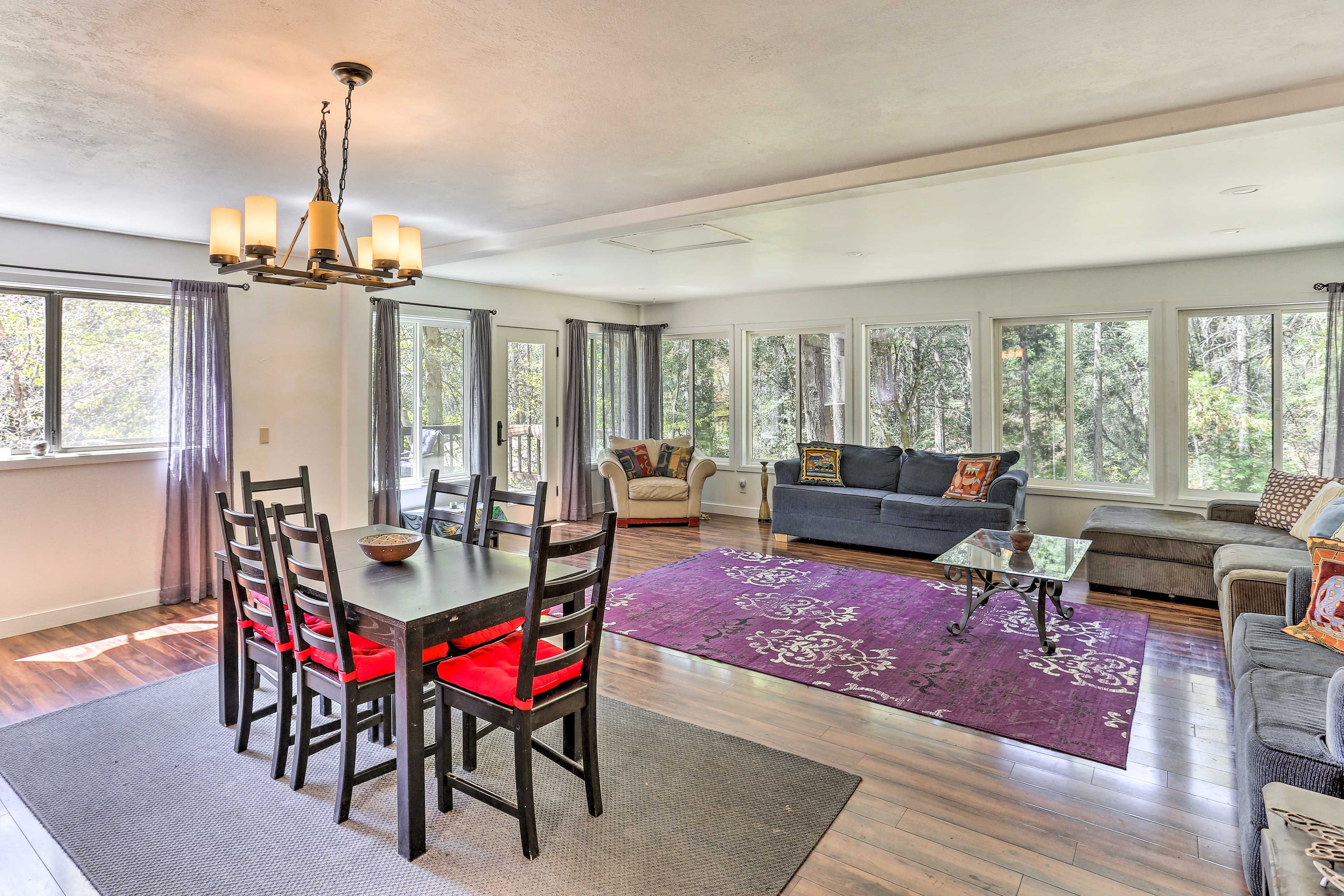 Weaverville Vacation Rental | 2BR | 2BA | 550 Sq Ft | 2 Steps to Access