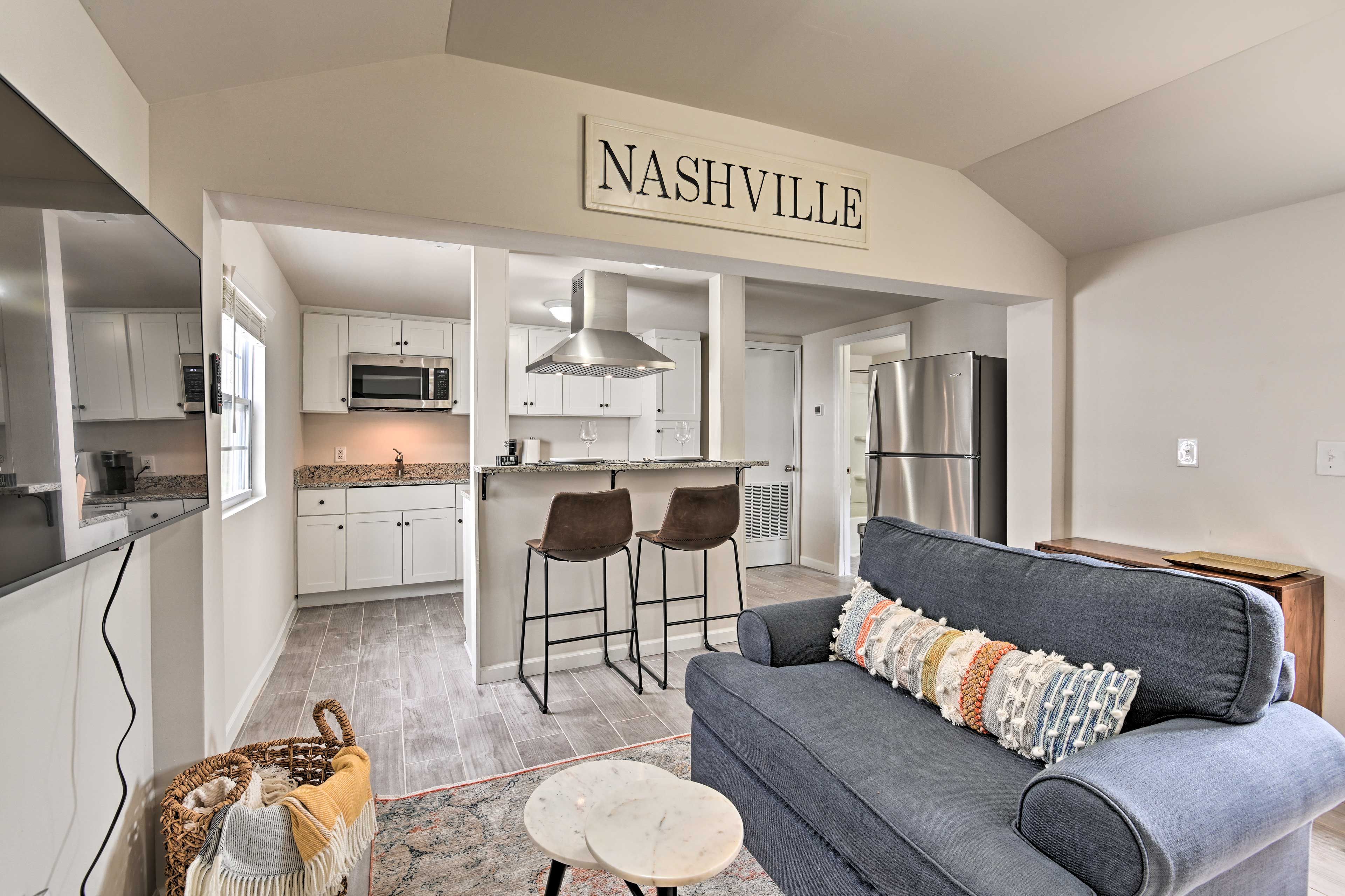 Columbia Vacation Rental | 1BR | 1BA | 500 Sq Ft | Stairs Required to Access