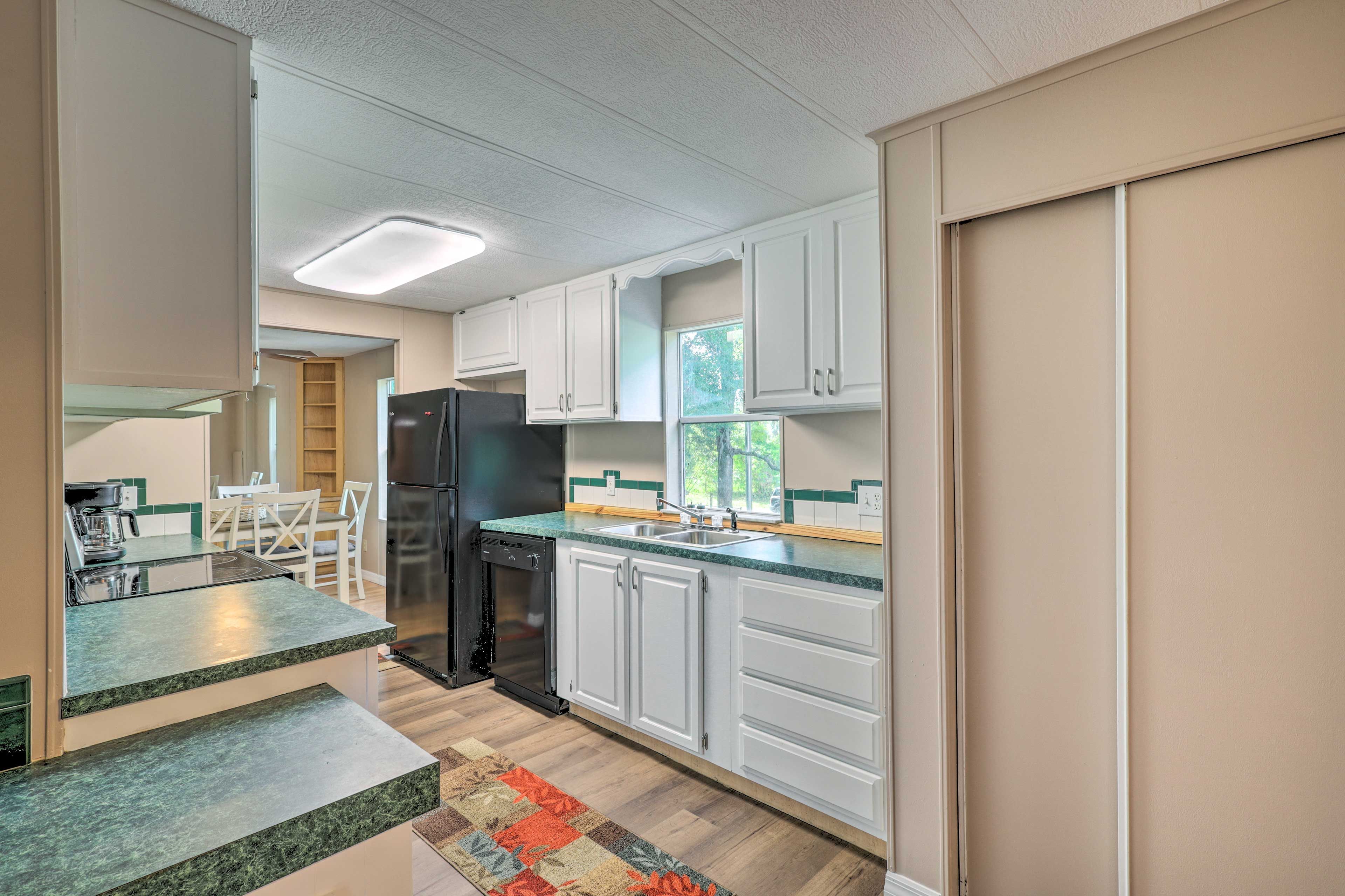 Kitchen | Fully Equipped | Microwave | Coffee Maker | Toaster