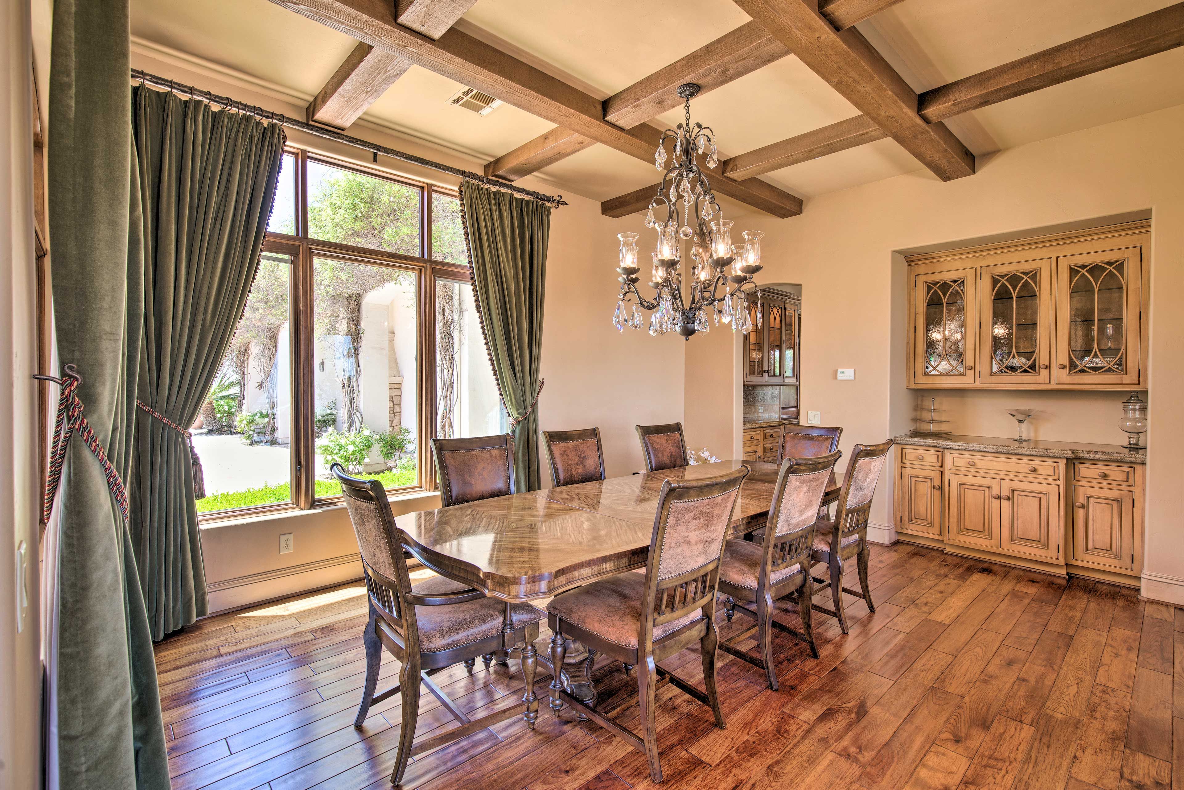 Dining Room | Dishware Provided