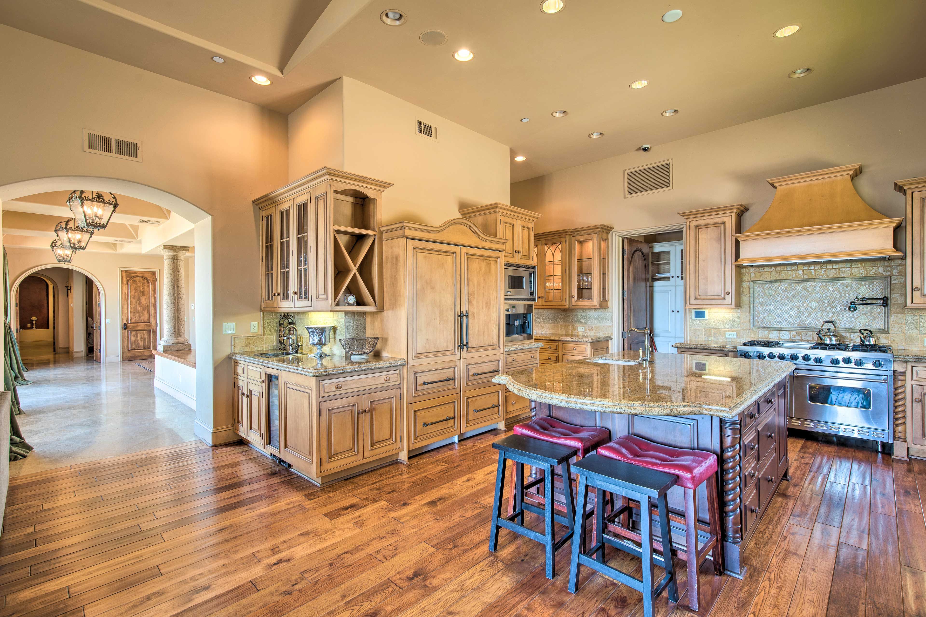 Kitchen | Fully Equipped | Cooking Basics