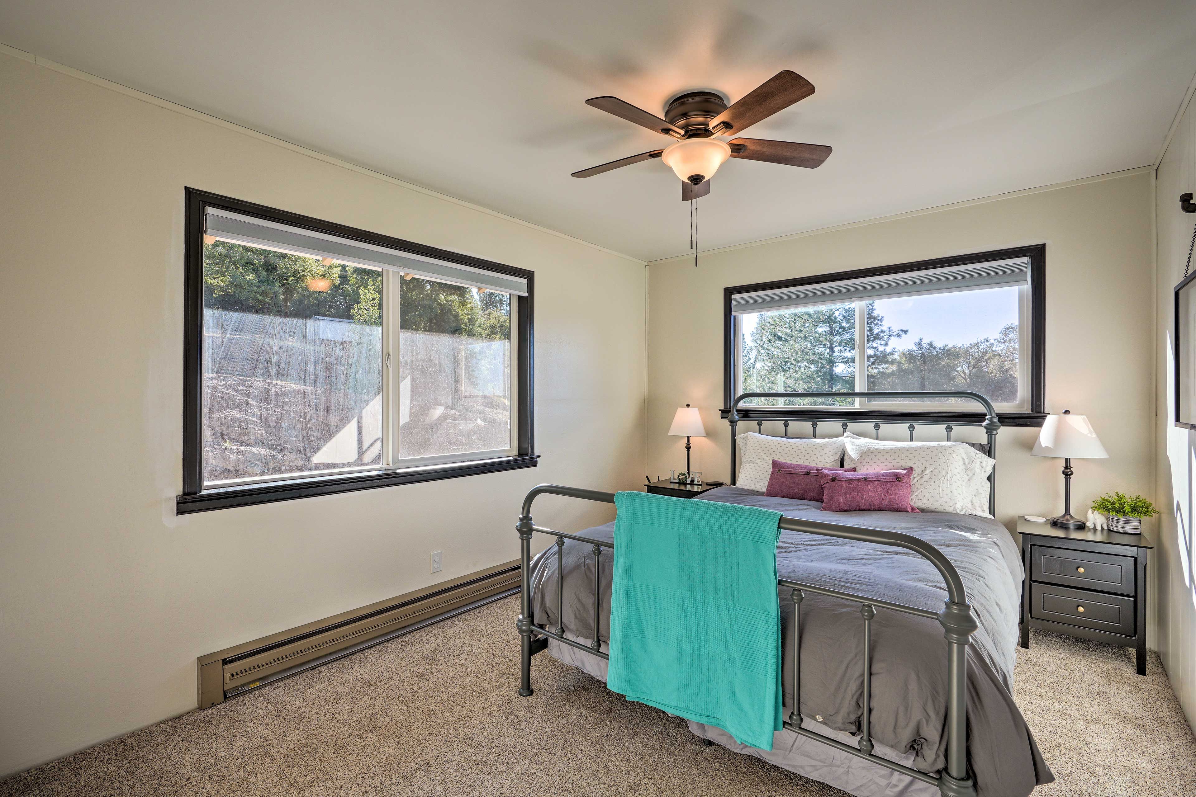 Bedroom 1 | Queen Bed | Linens Provided | 2nd Floor