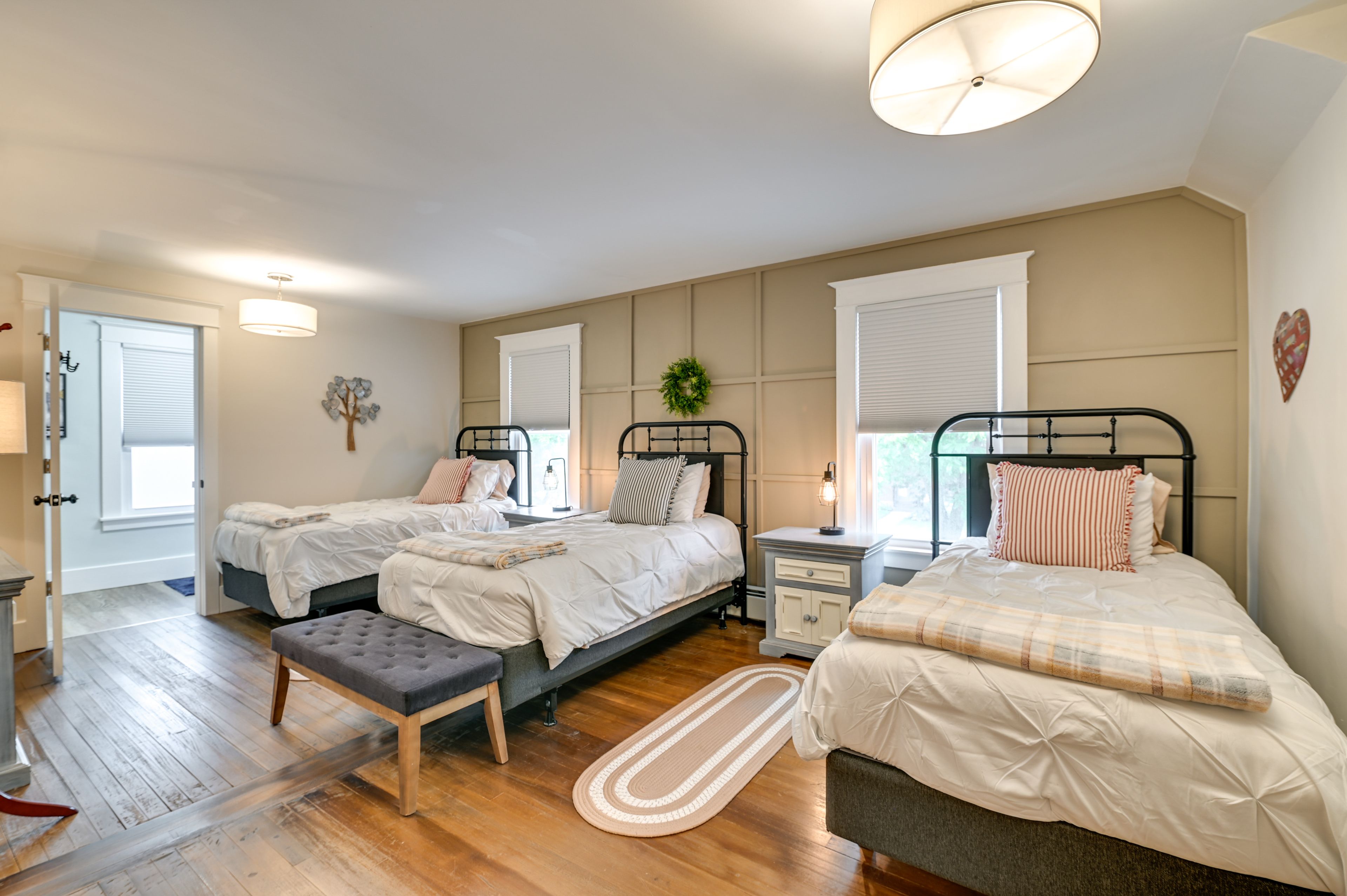 Bedroom 2 | 3 Twin Beds | Roku TV w/ Cable