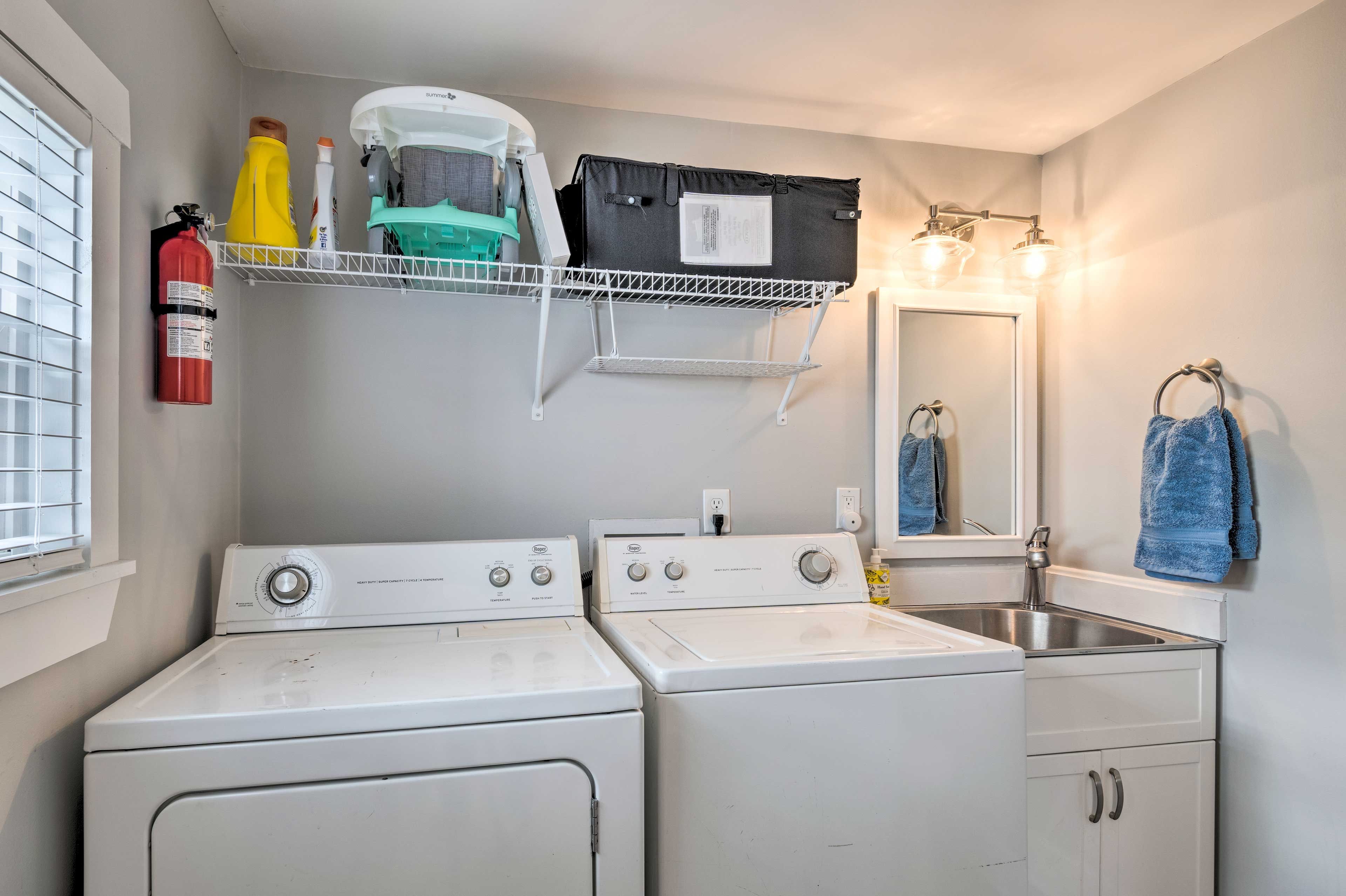 Half Bathroom | Washer & Dryer