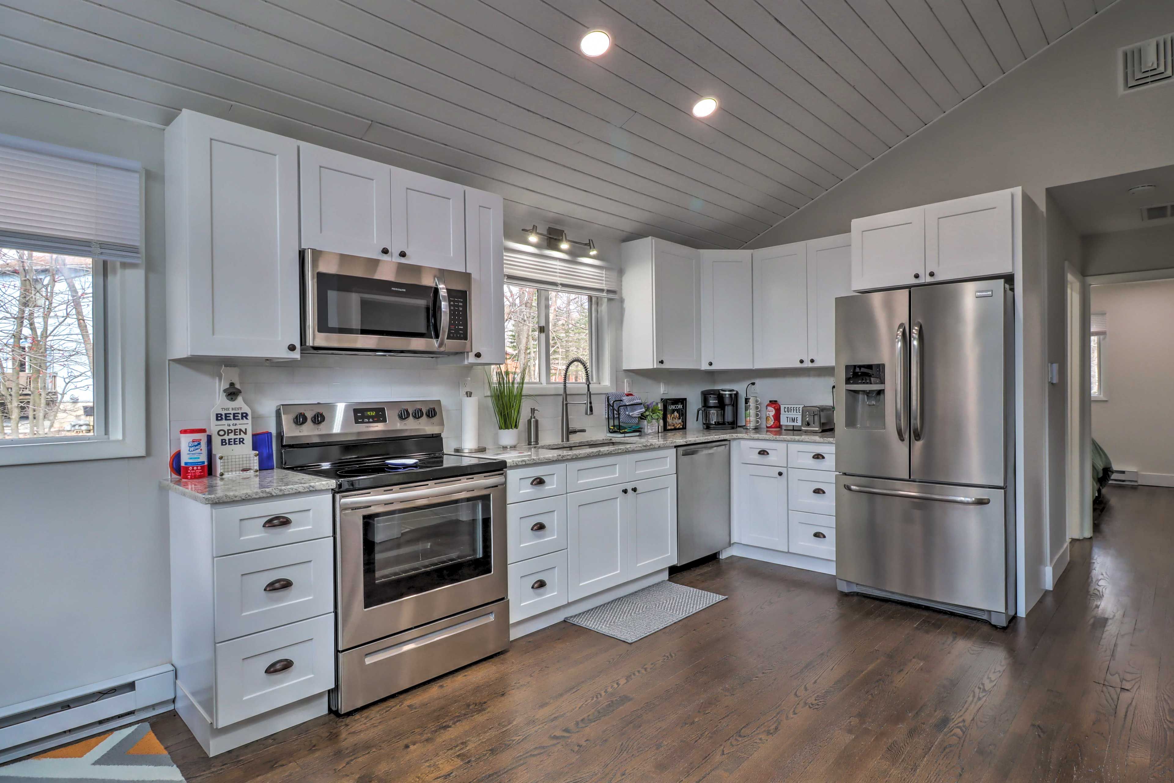 Kitchen | Fully Equipped