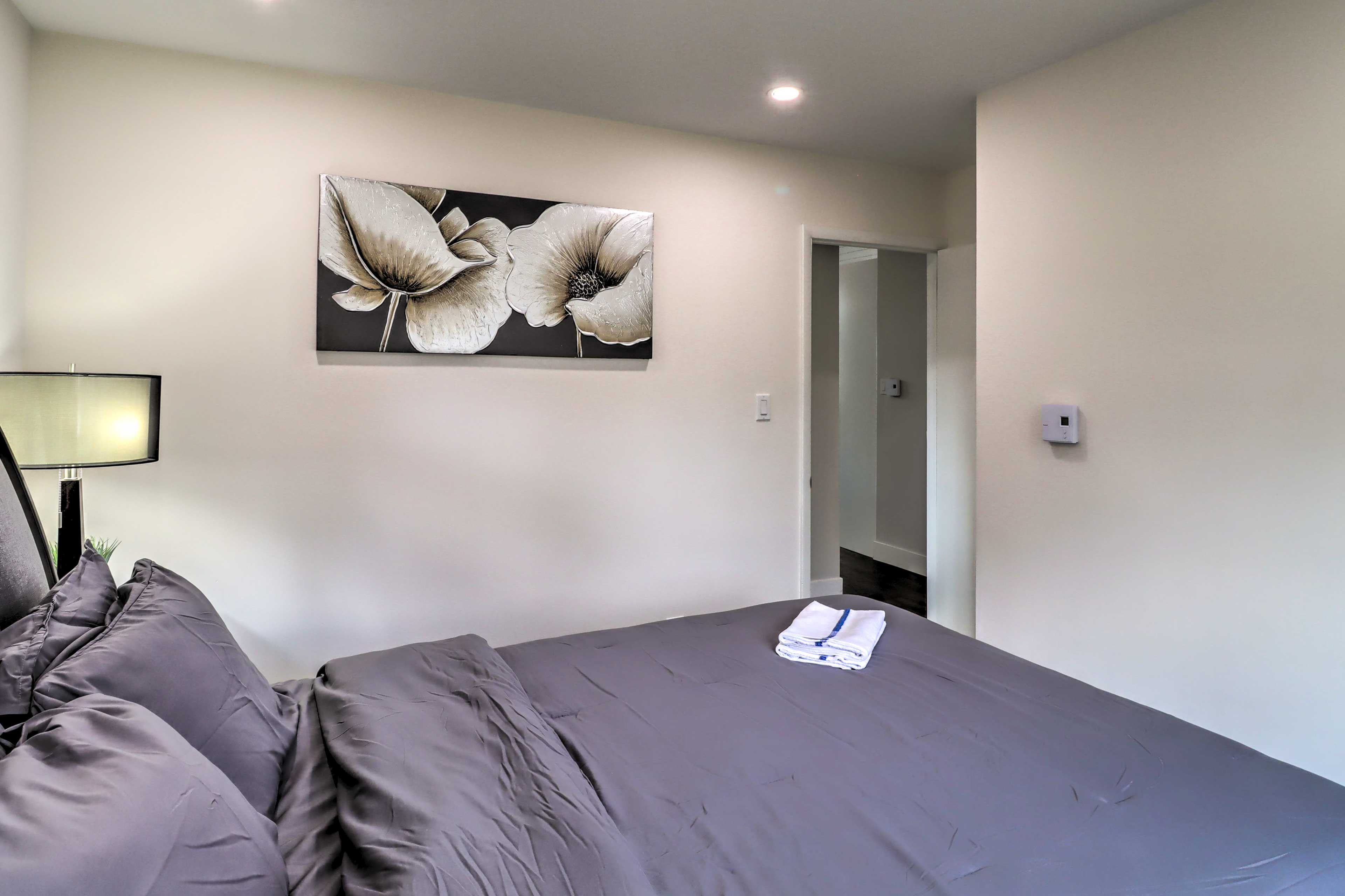 Bedroom 1 | Free WiFi