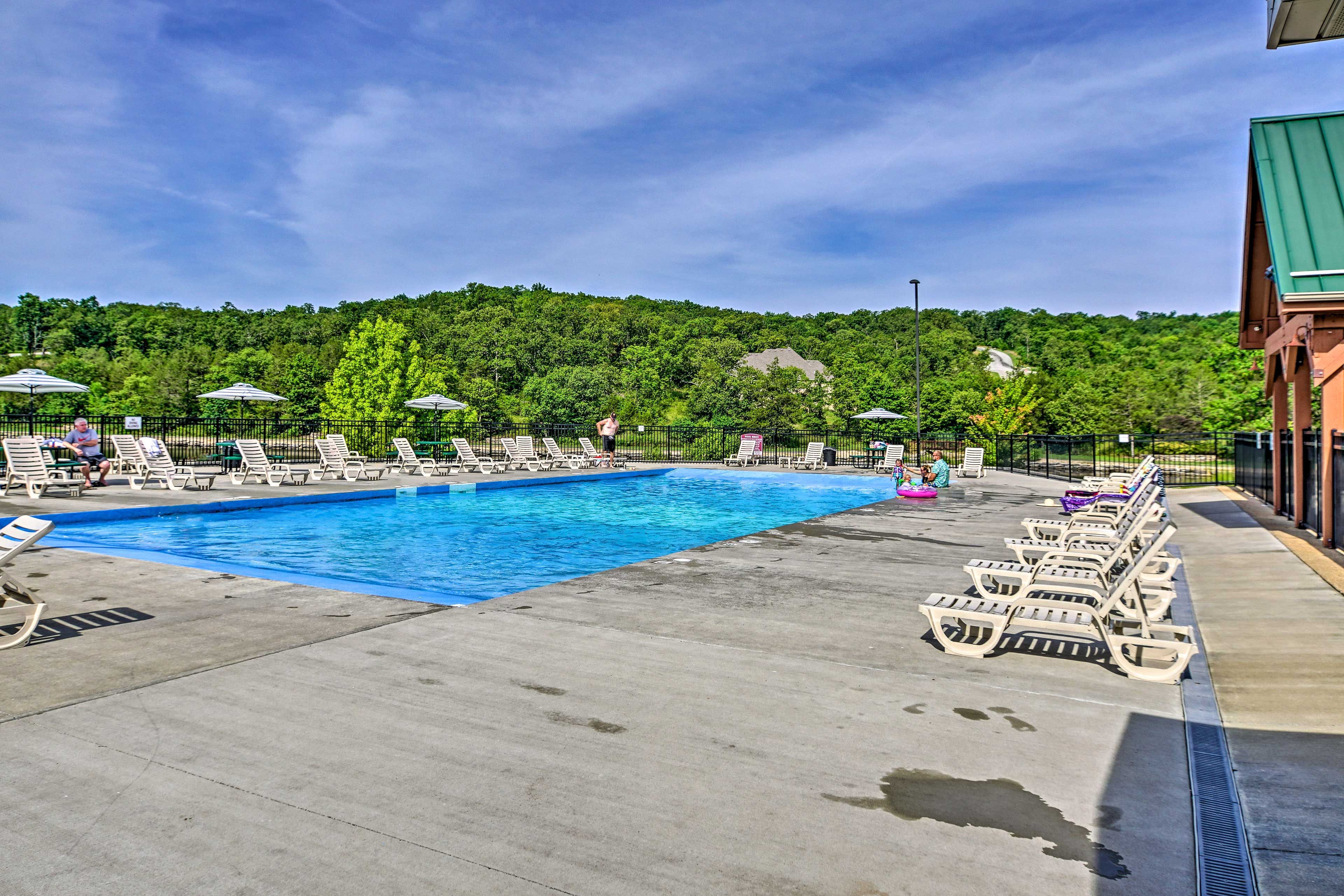 StoneBridge Community Amenities | Outdoor Pool