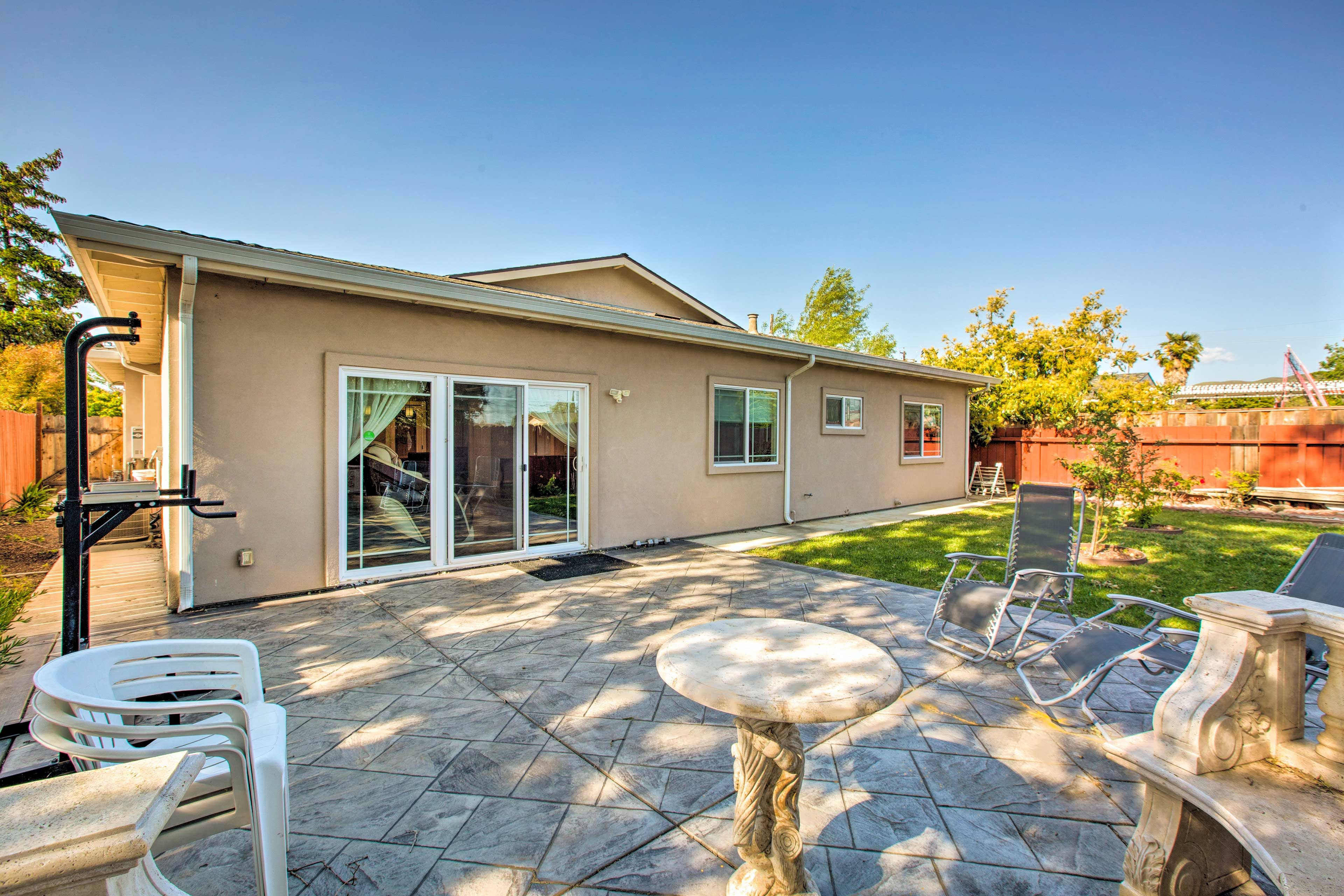 Property Exterior | Patio