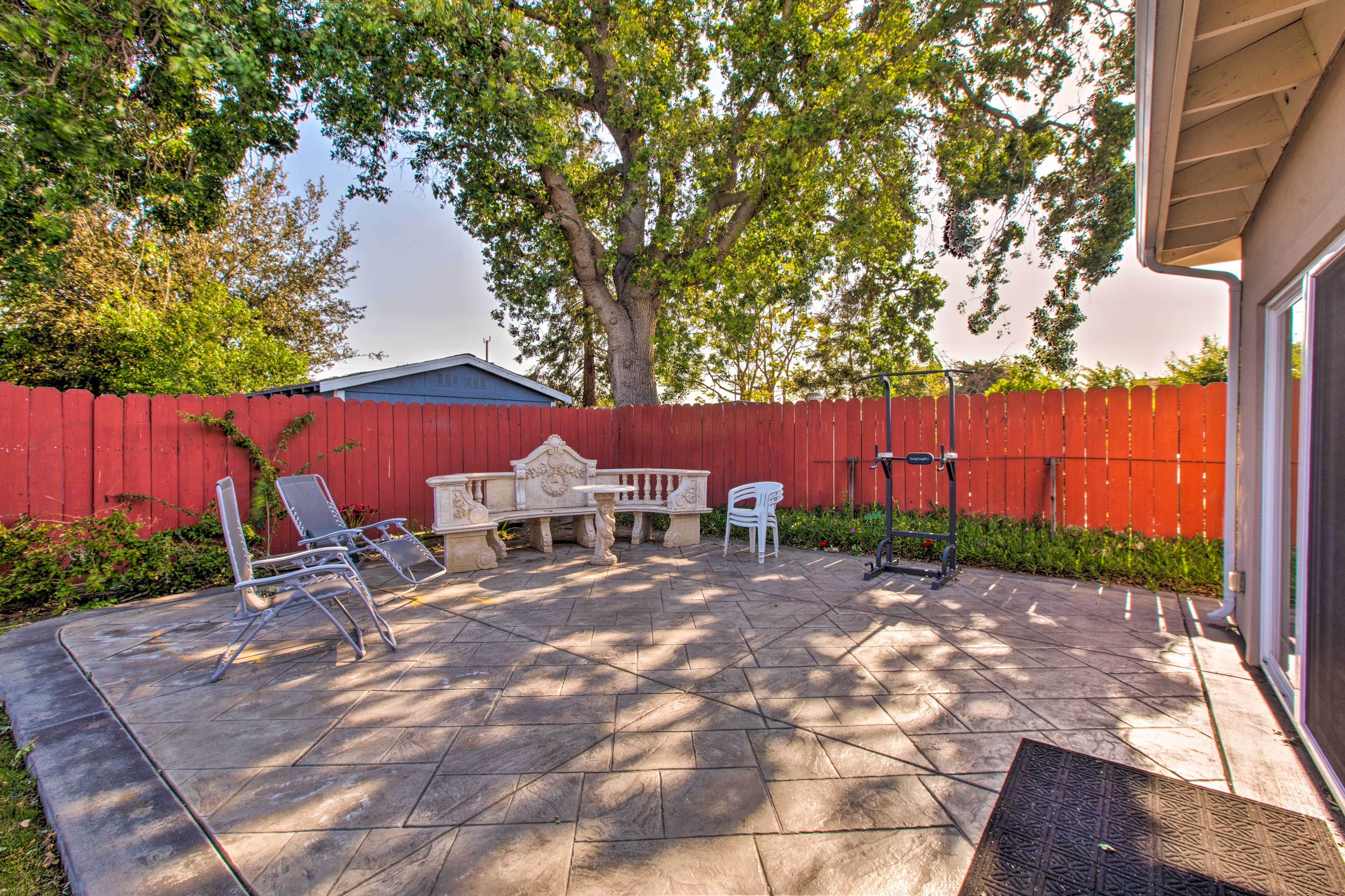 Property Exterior | Patio