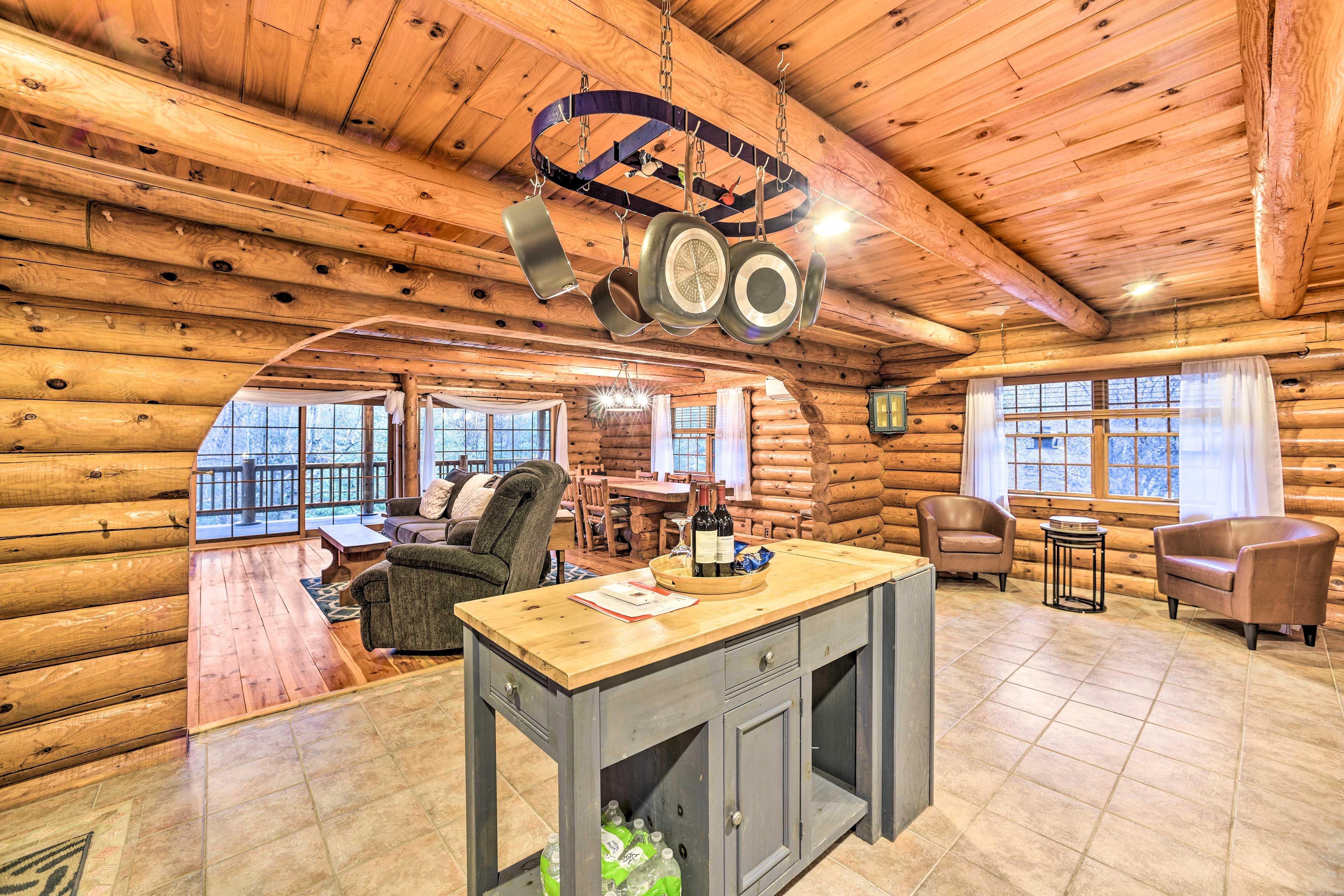 Kitchen | Pots + Pans