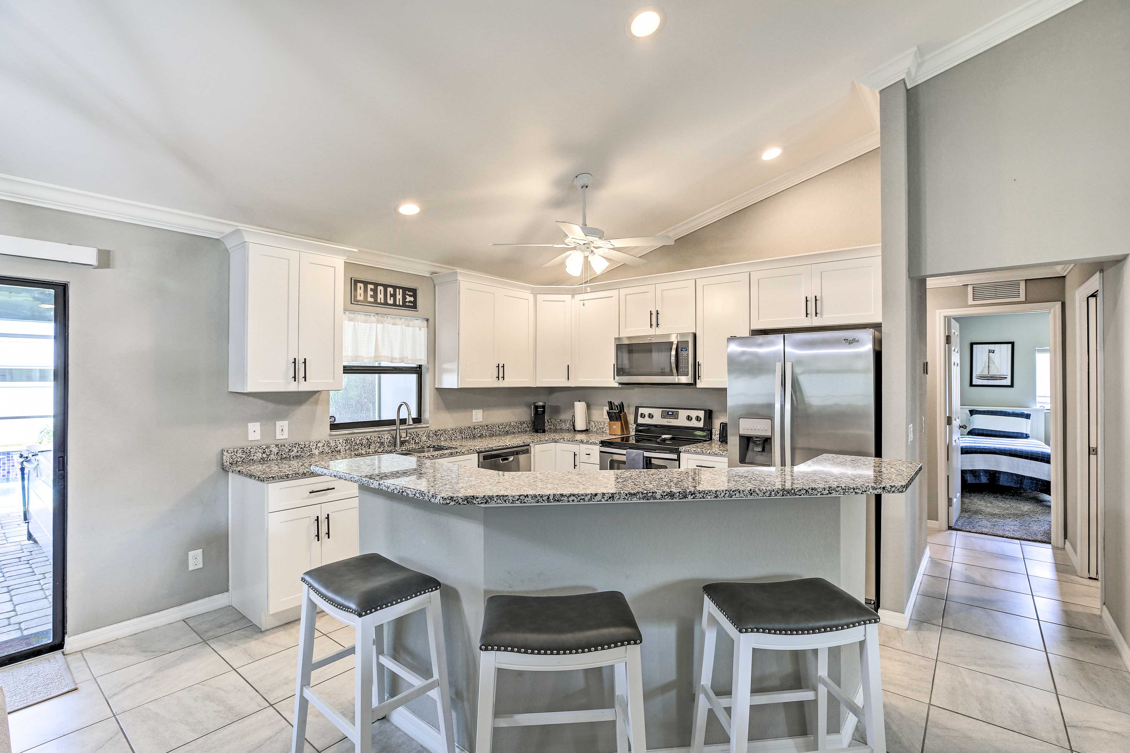 Kitchen | Fully Equipped