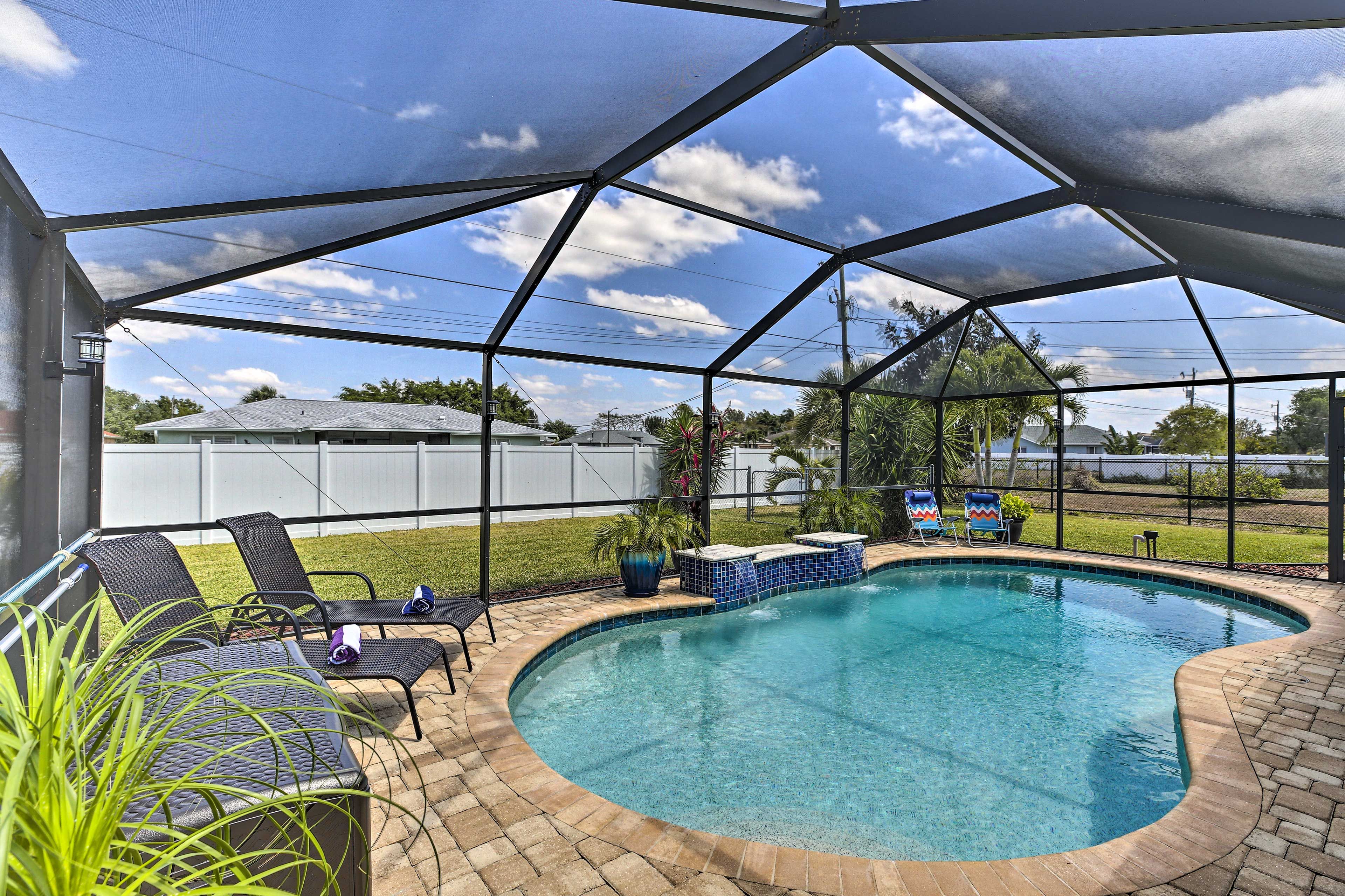 Lanai w/ Private Pool