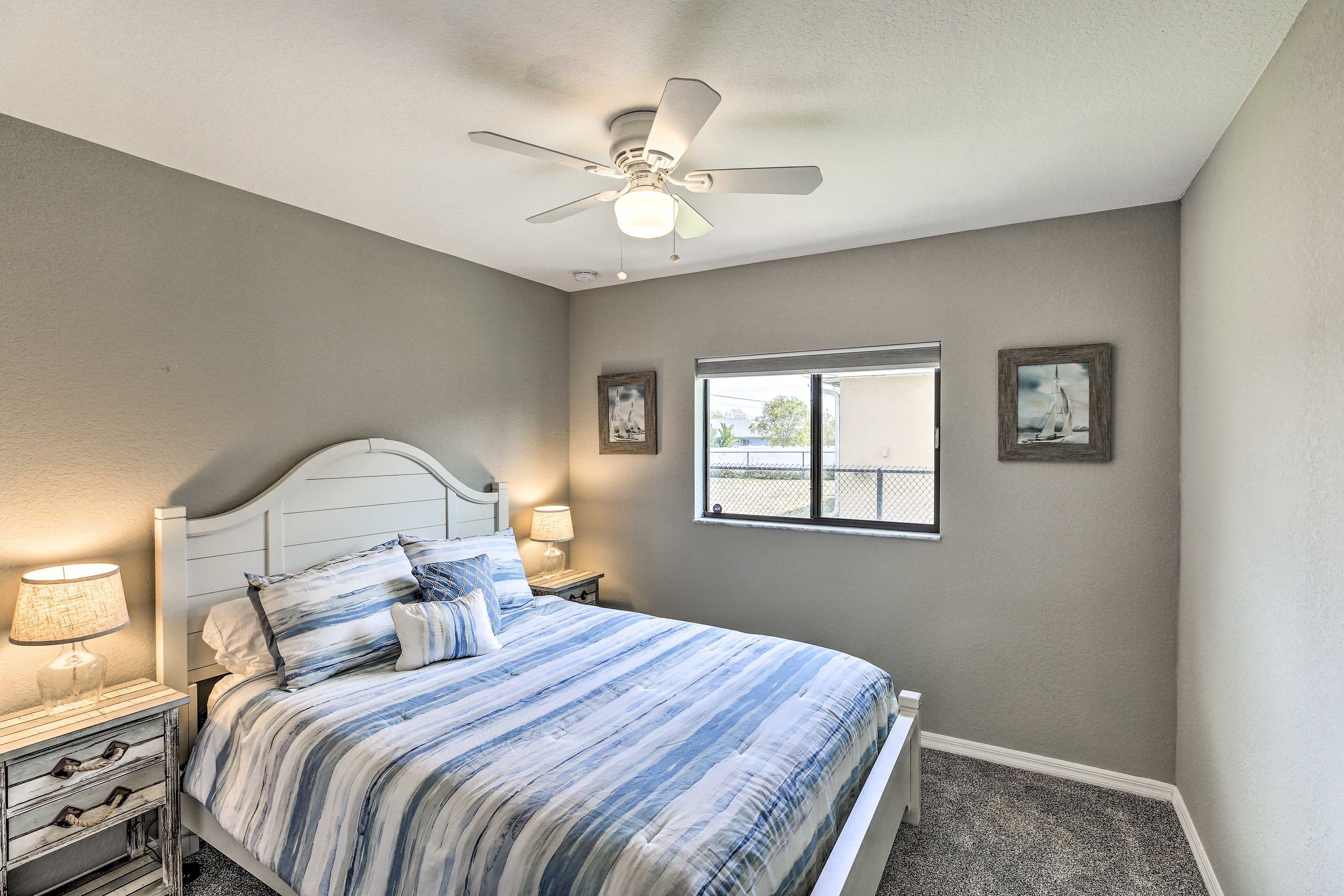 Bedroom 3 | Queen Bed