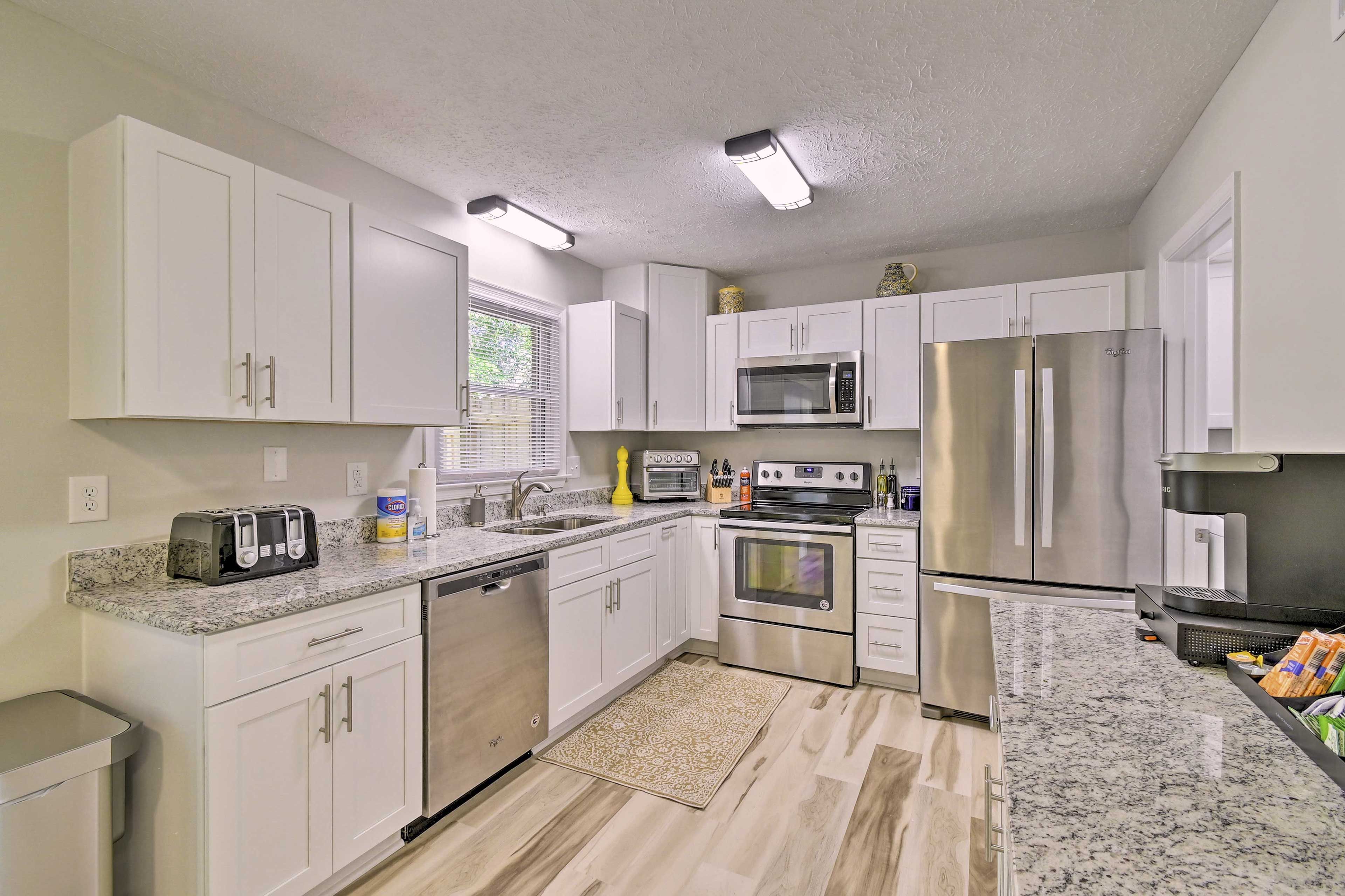 Kitchen | Crockpot | Complimentary Spices