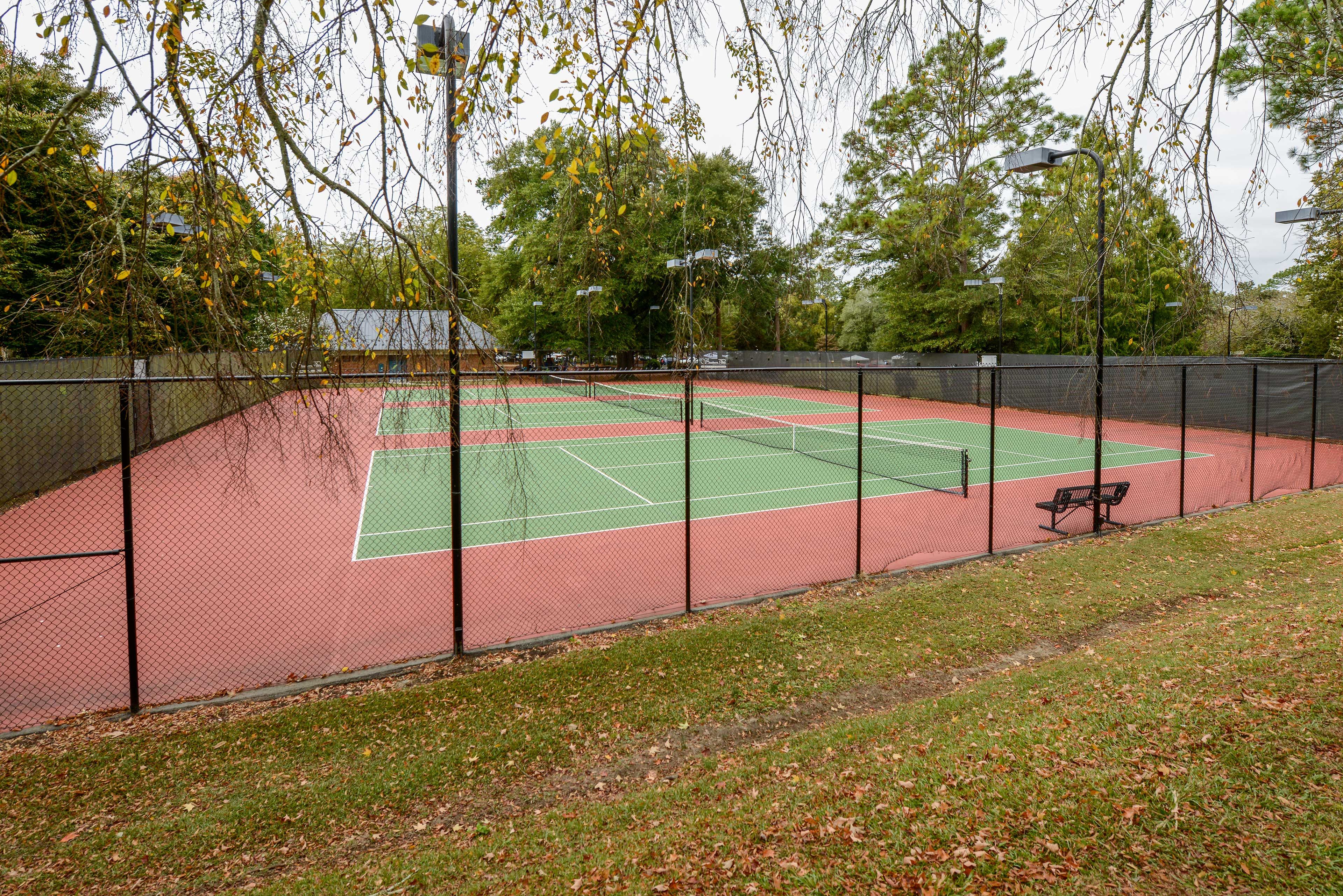 Community Tennis Courts