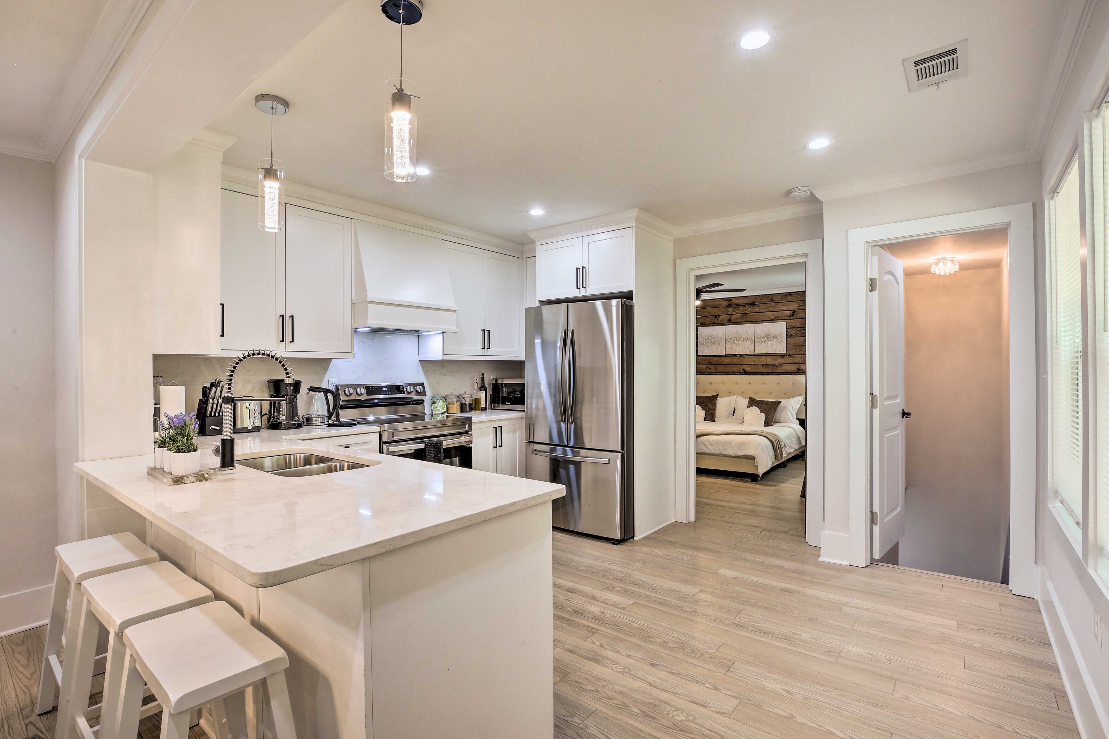 Fully Equipped Kitchen | Main Level | Cooking Basics & Spices