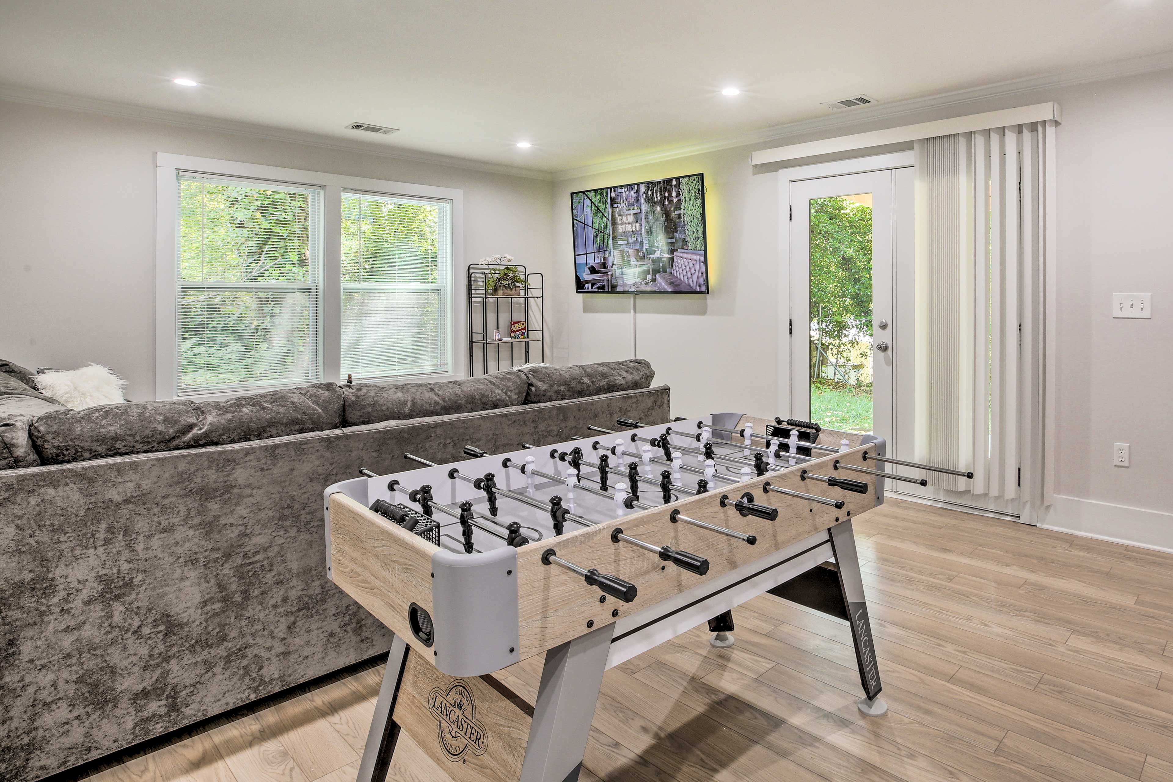 Den | Lower Level | Smart TV w/ Cable