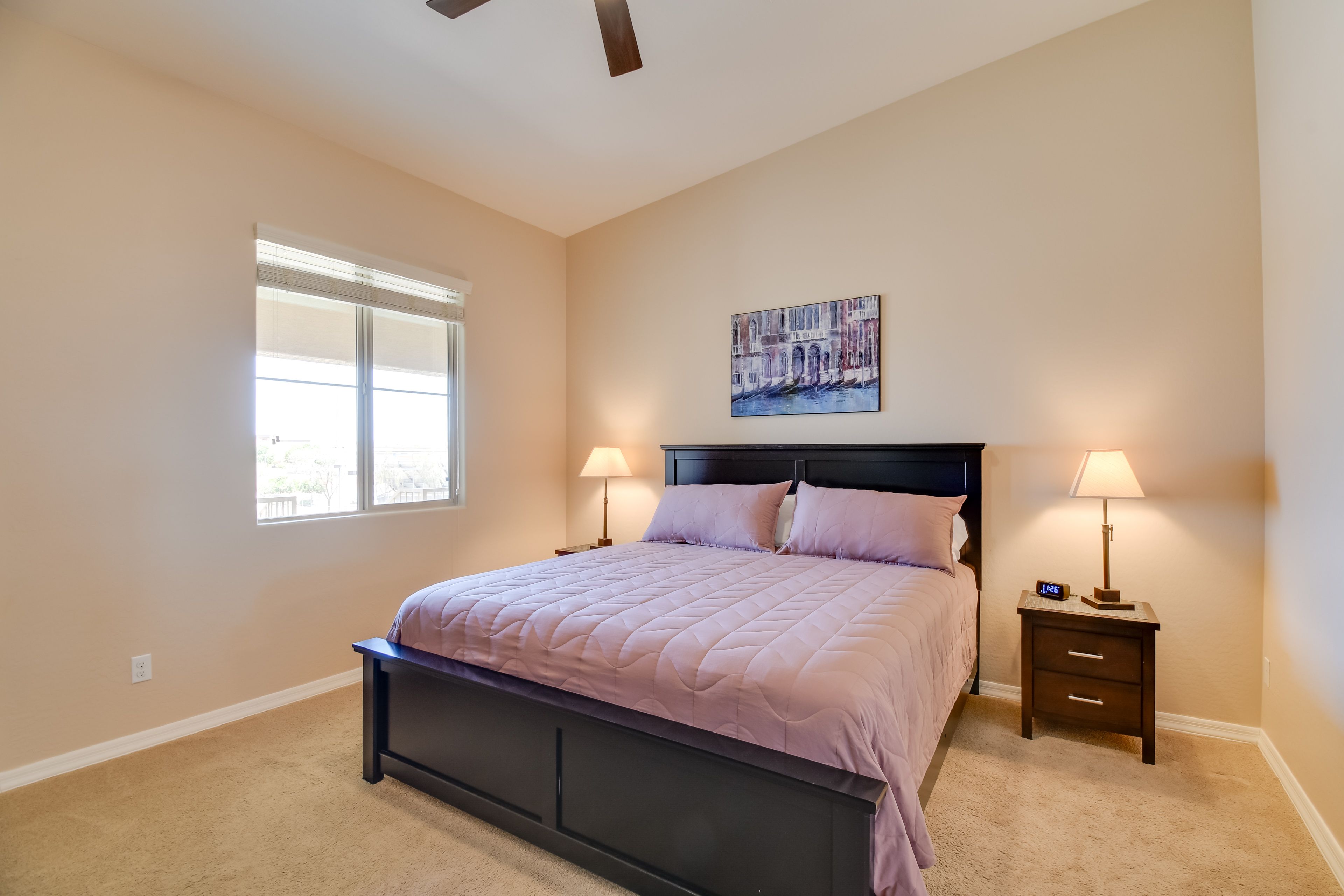 Bedroom 1 | King Bed