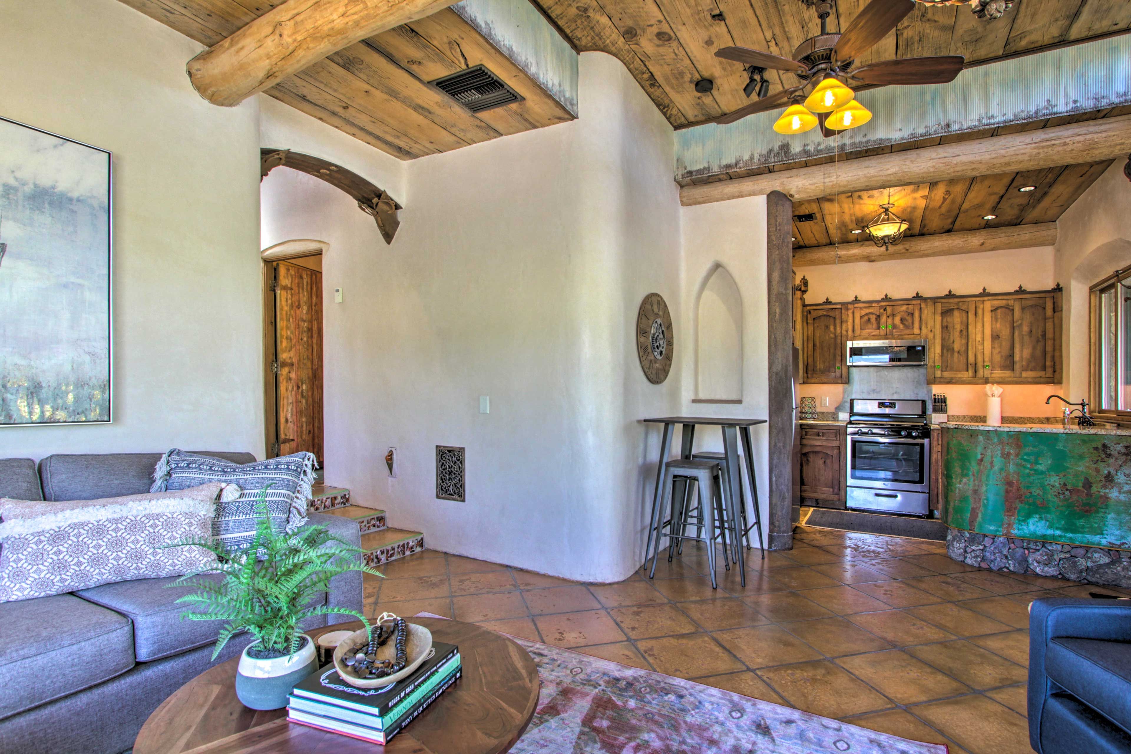 Living Room | Central A/C & Heat