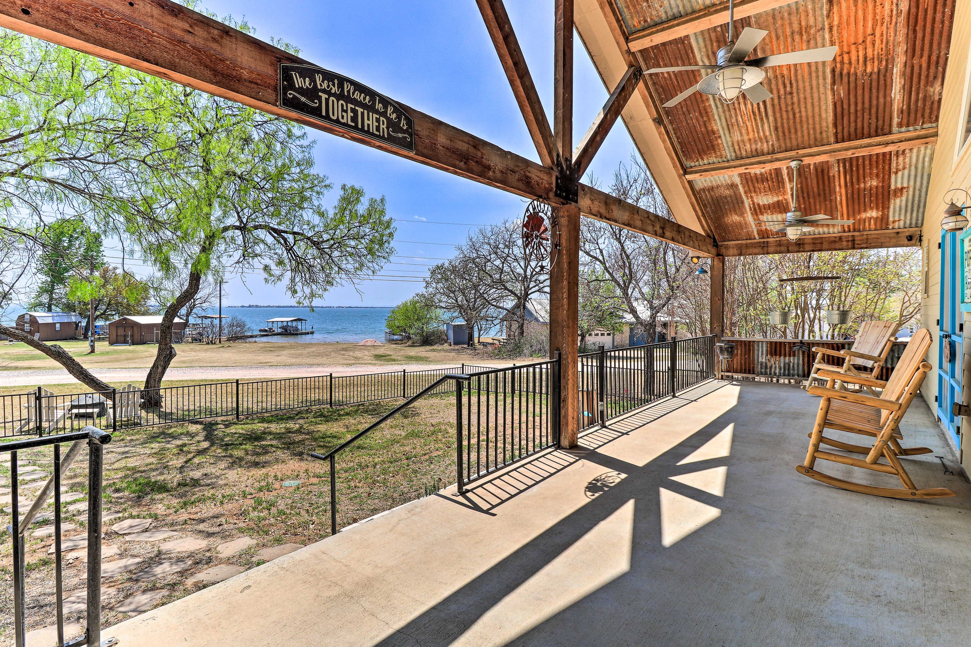 Covered Porch | Fire Pit | Hanging Bench Swing