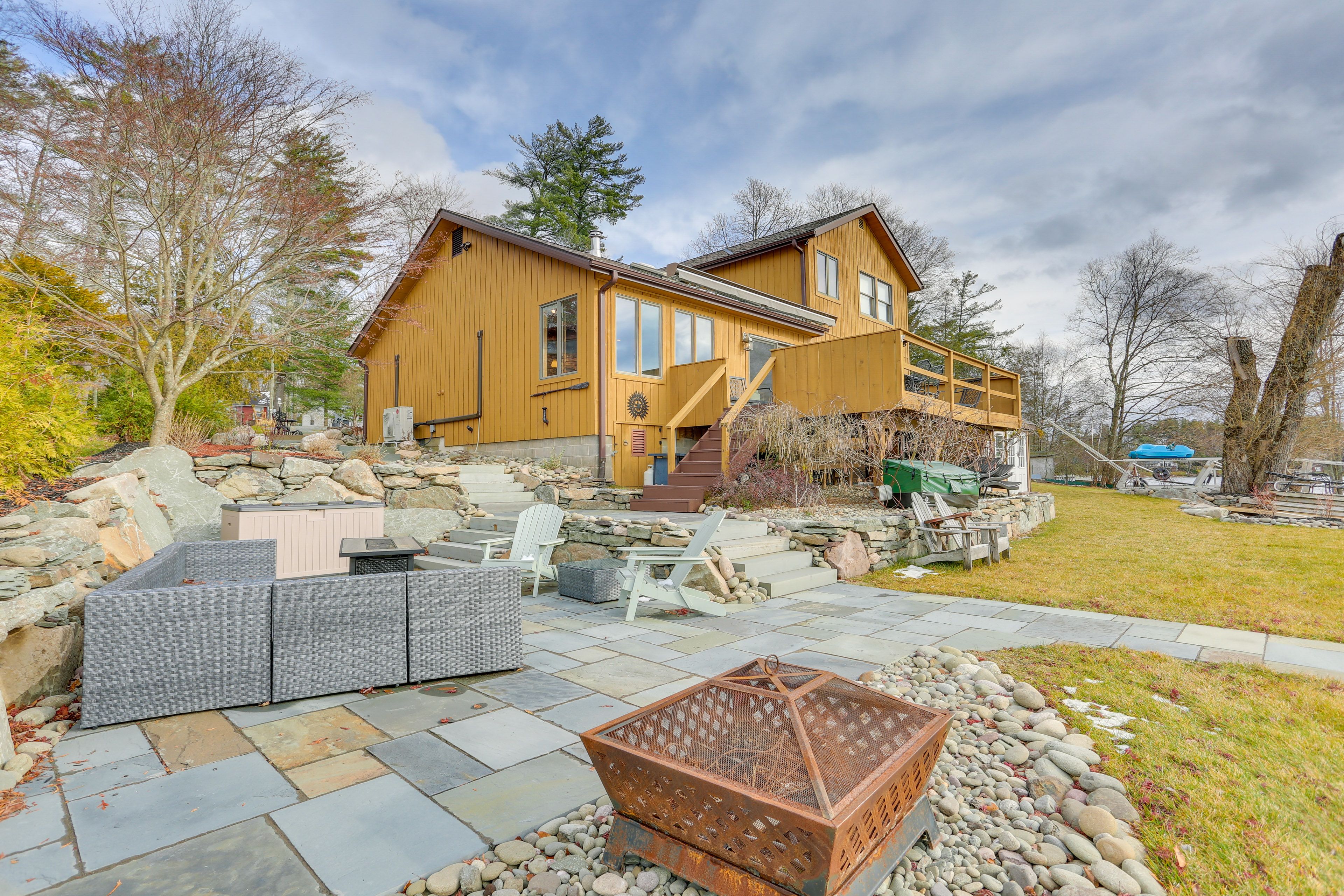 House Exterior | Gas Fire Pit