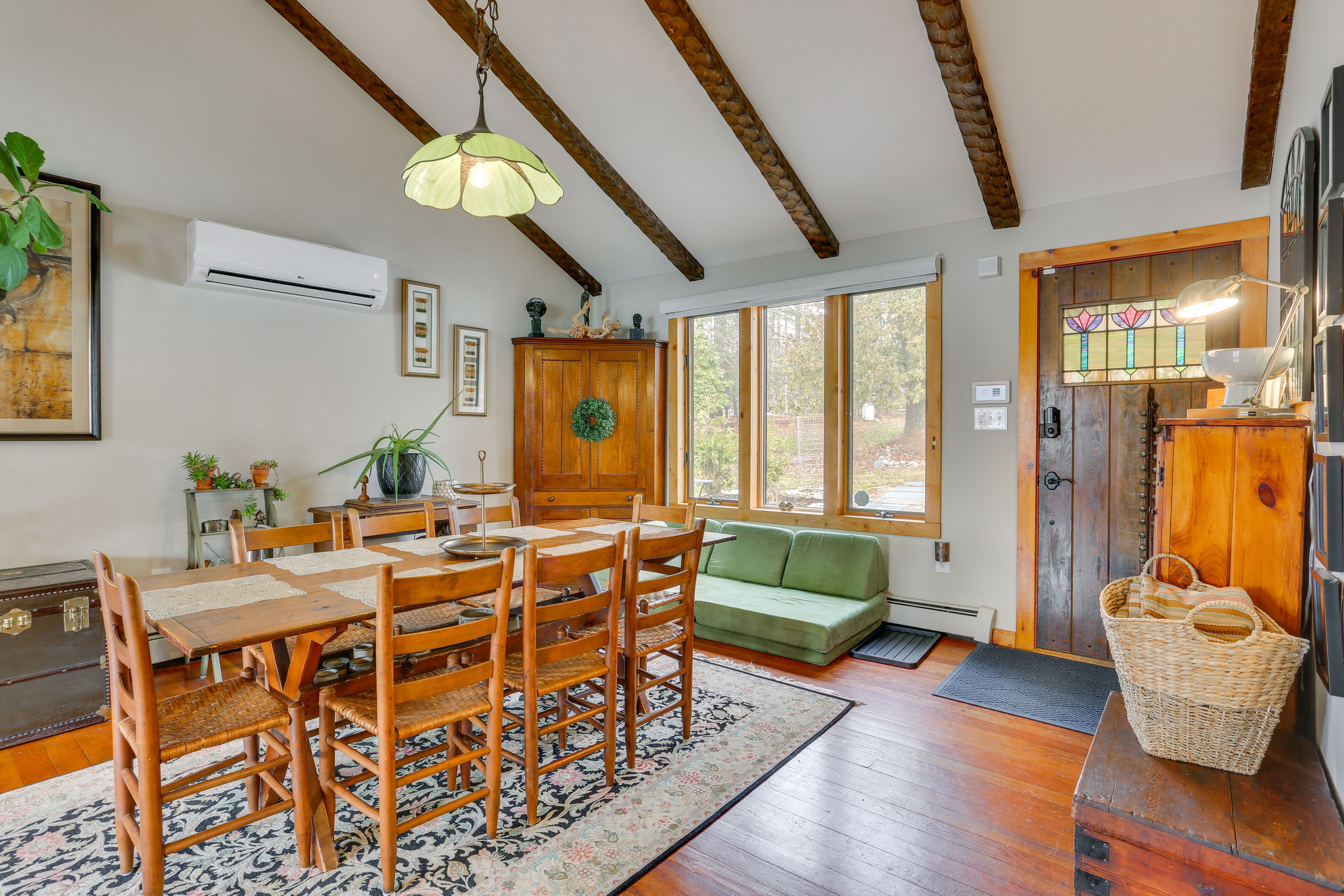 Formal Dining Area | Dishware/Flatware | 1st Floor