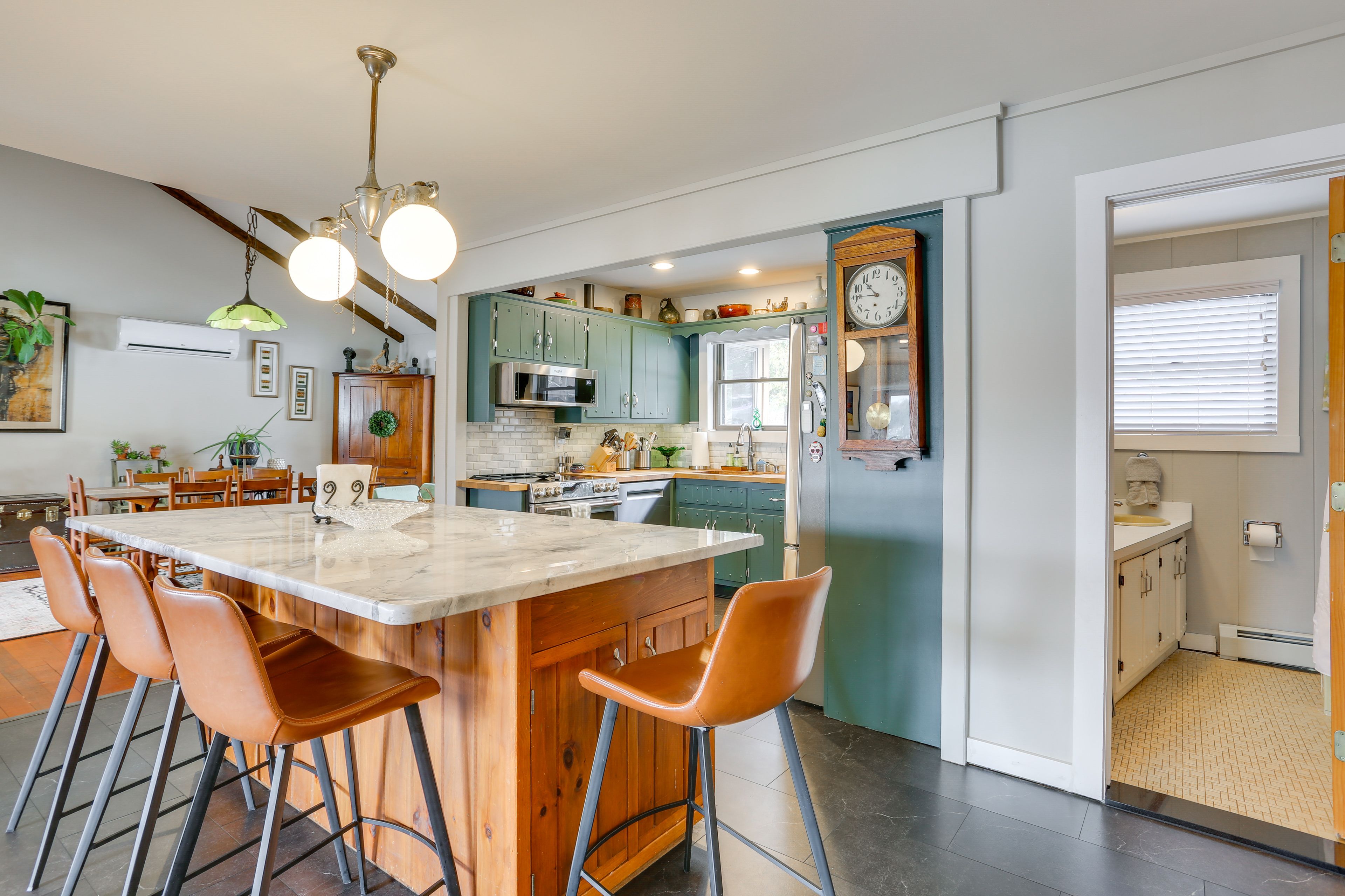 Breakfast Bar | 1st Floor