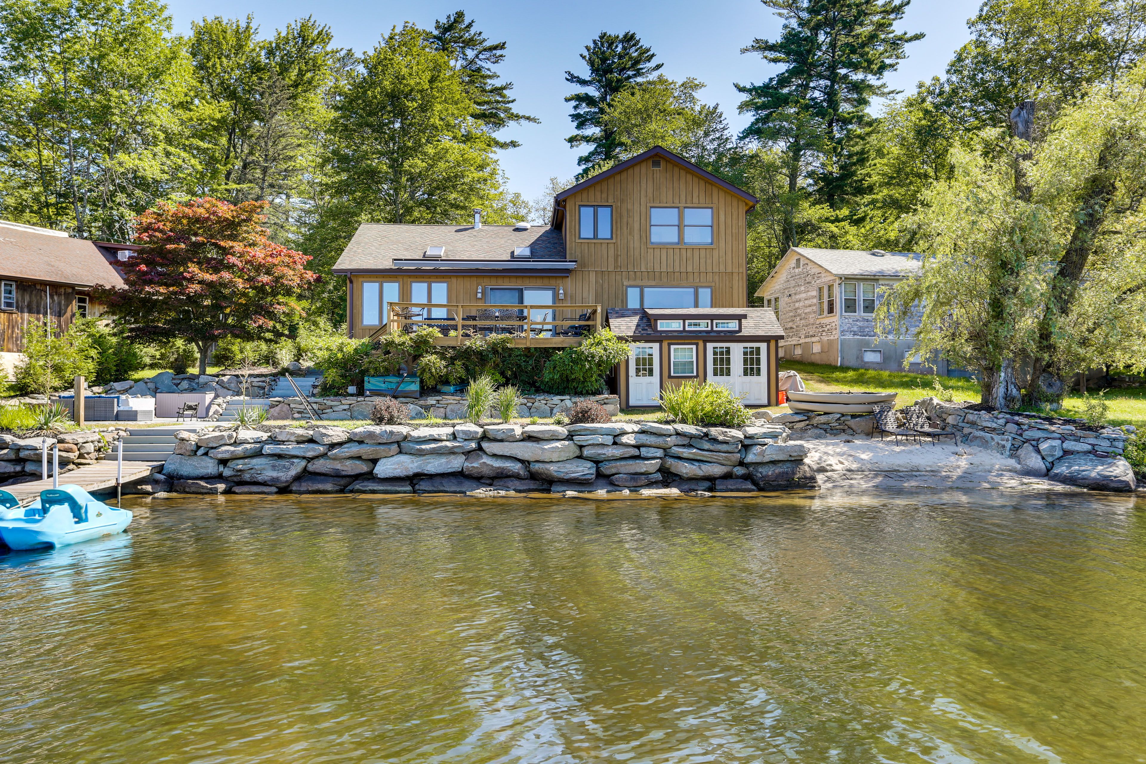 Home Exterior | Lake Access
