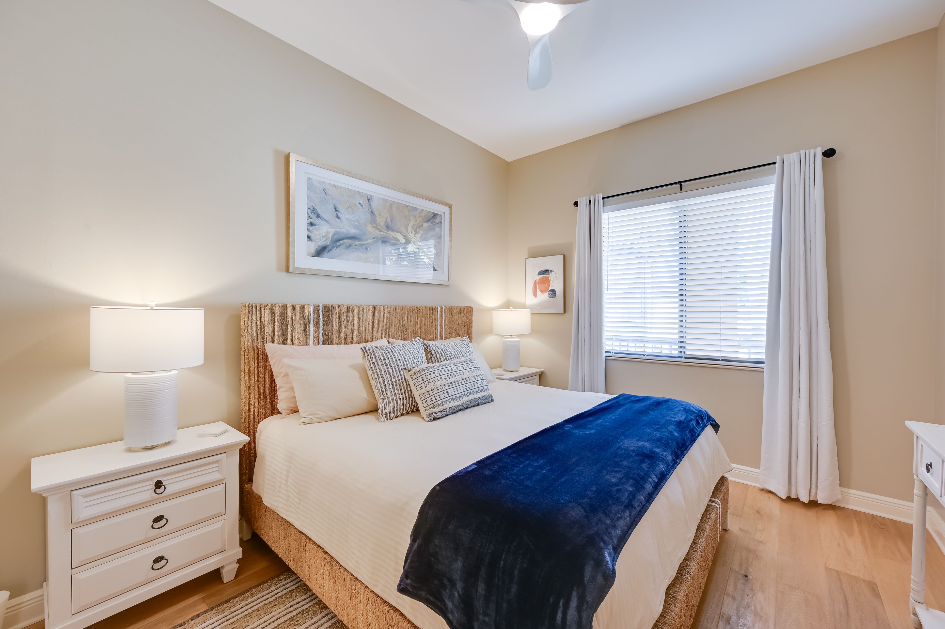 Bedroom 1 | King Bed | Smart TV