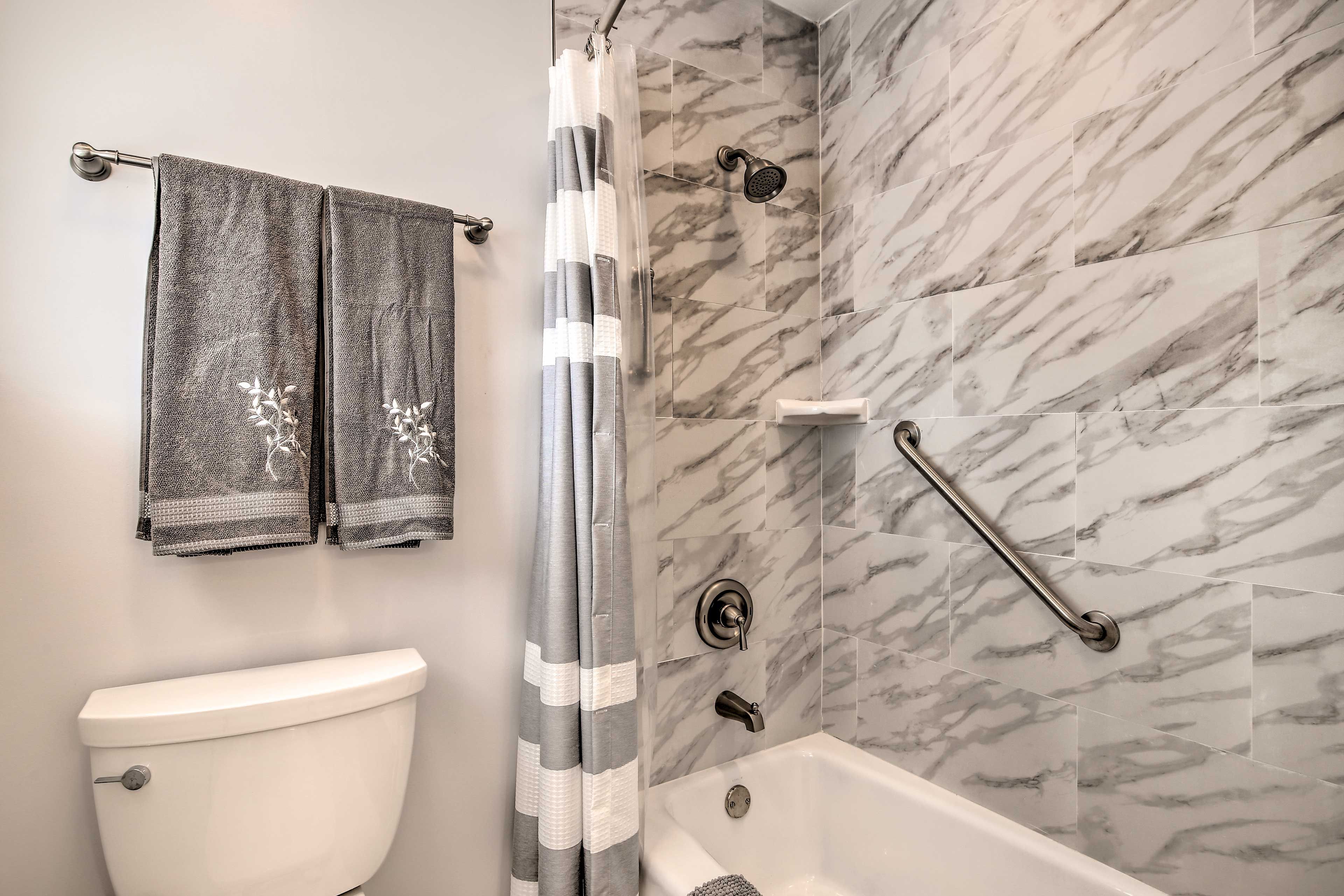 Full Bathroom