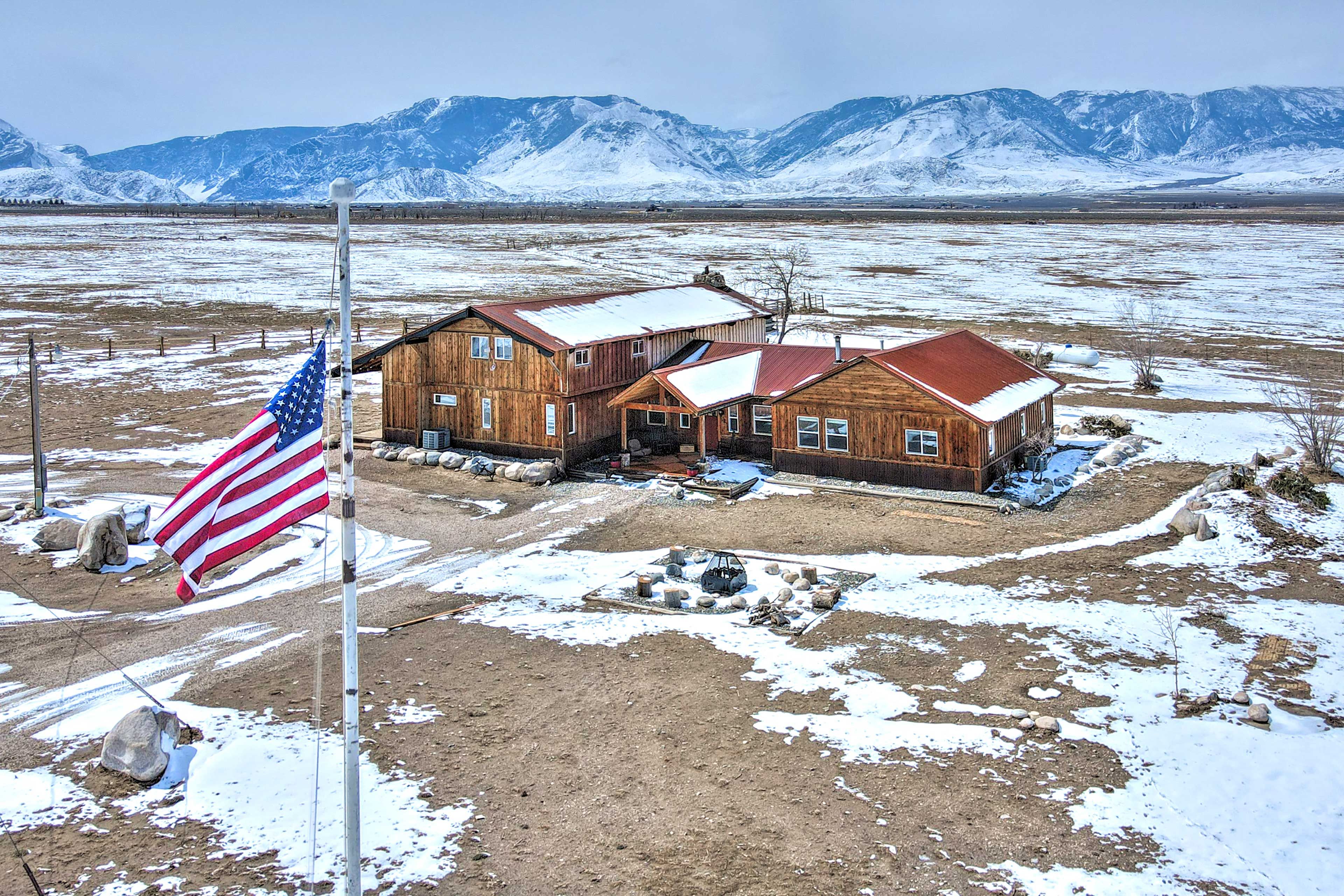 Parking | Gravel Driveway (5 Vehicles) | RV & Trailer Parking Allowed On-Site
