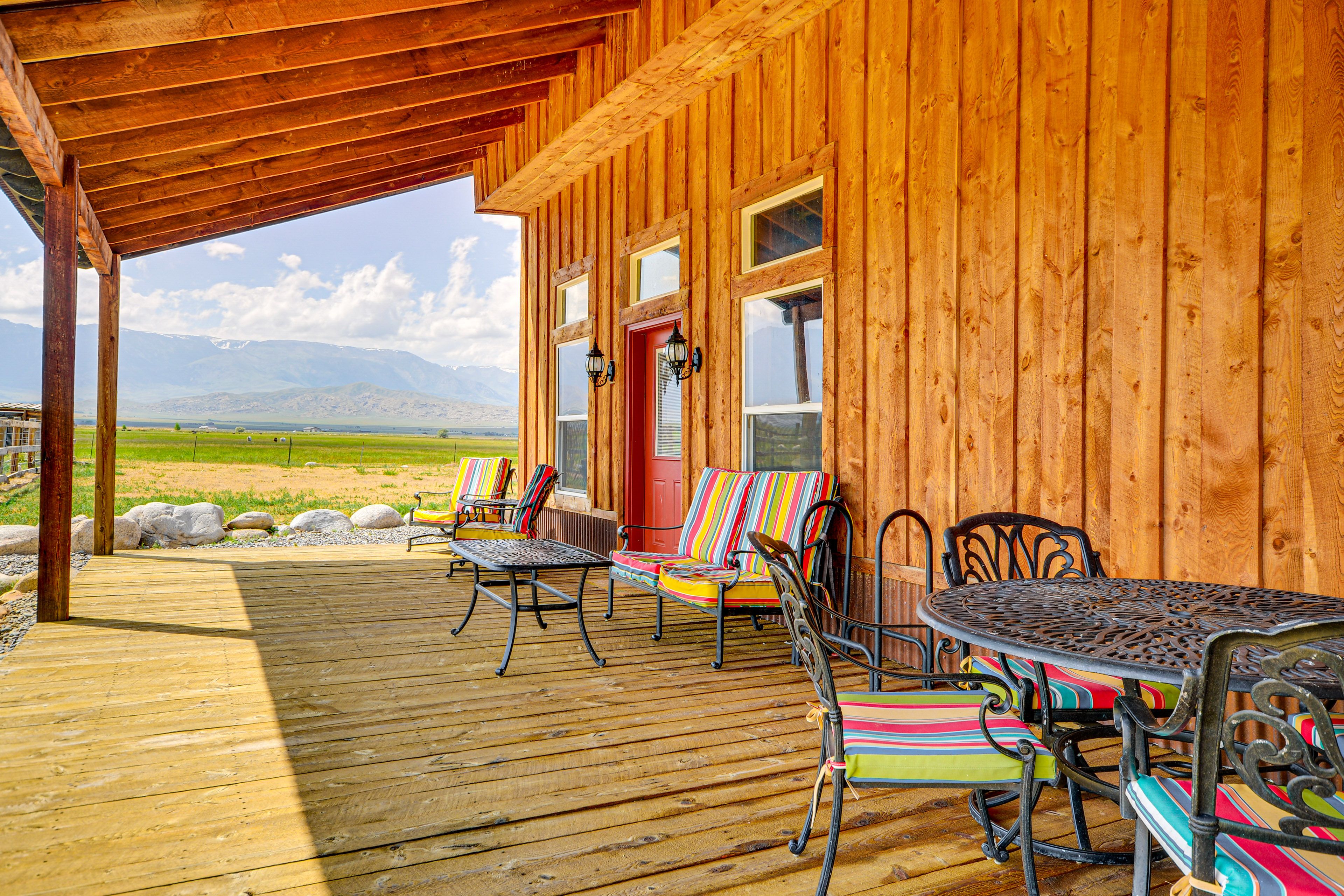 Furnished Patio | Charcoal Grill