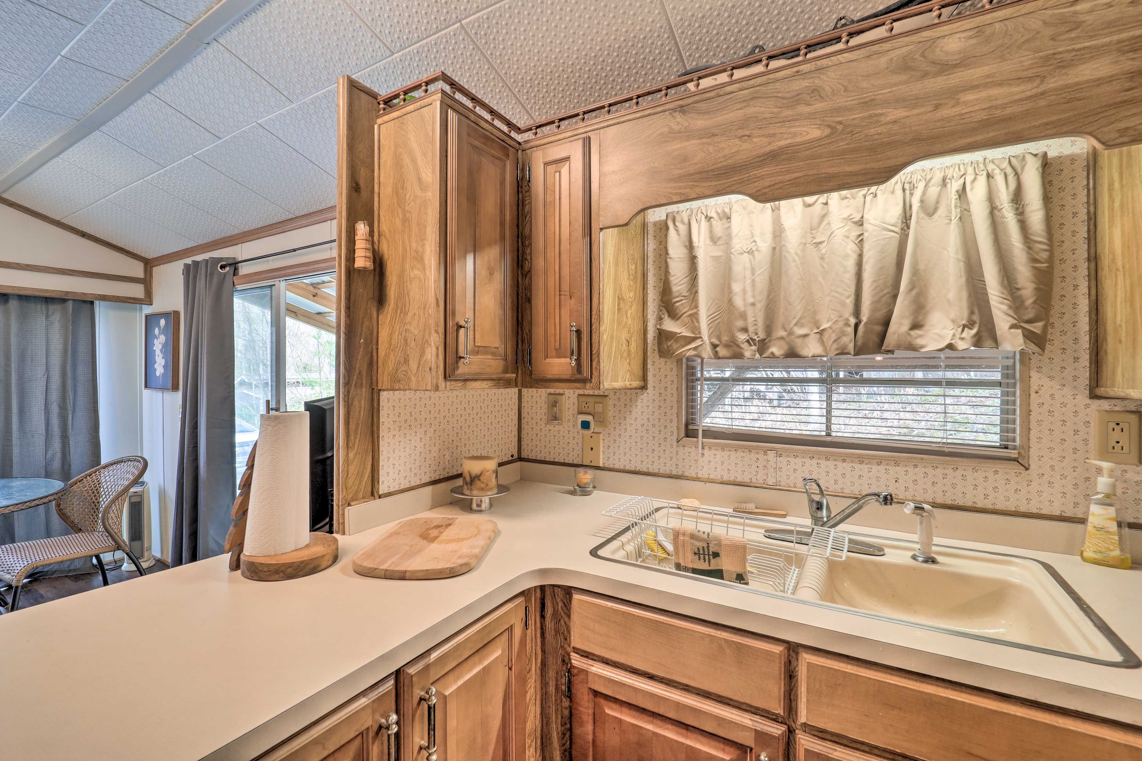 Well-Equipped Kitchen