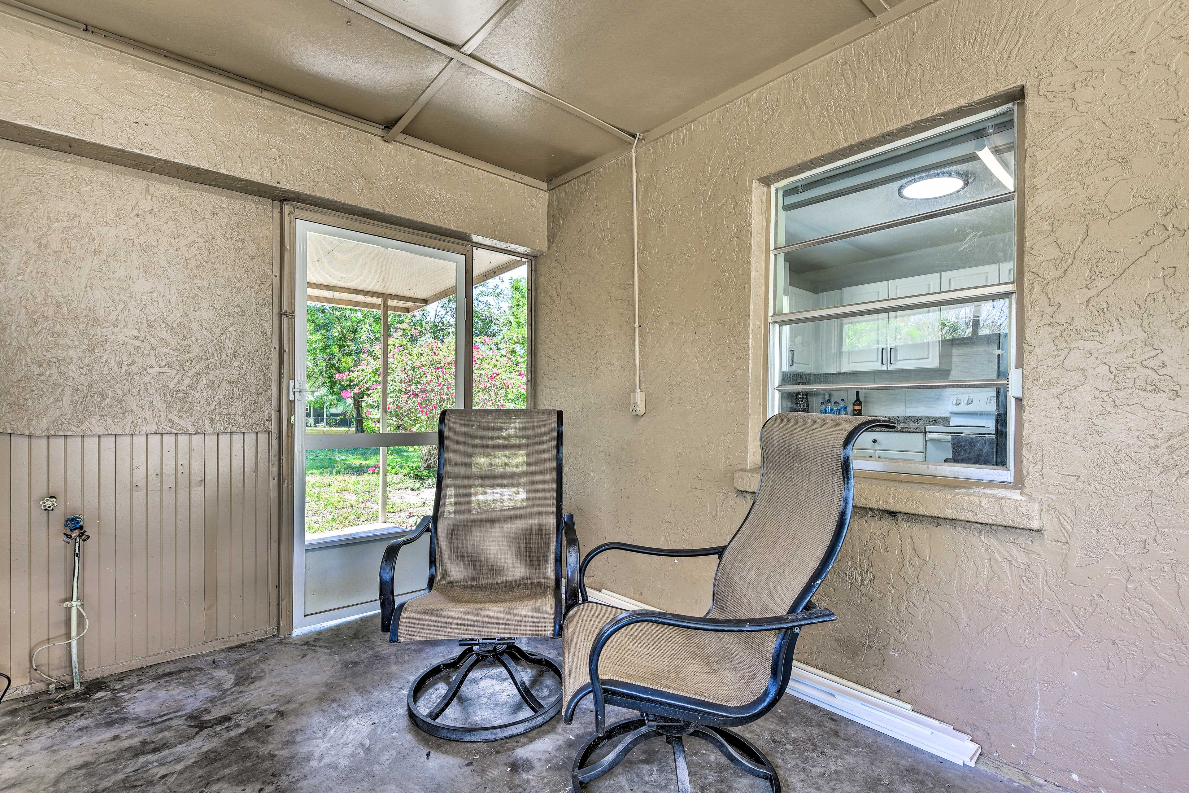 Screened Porch