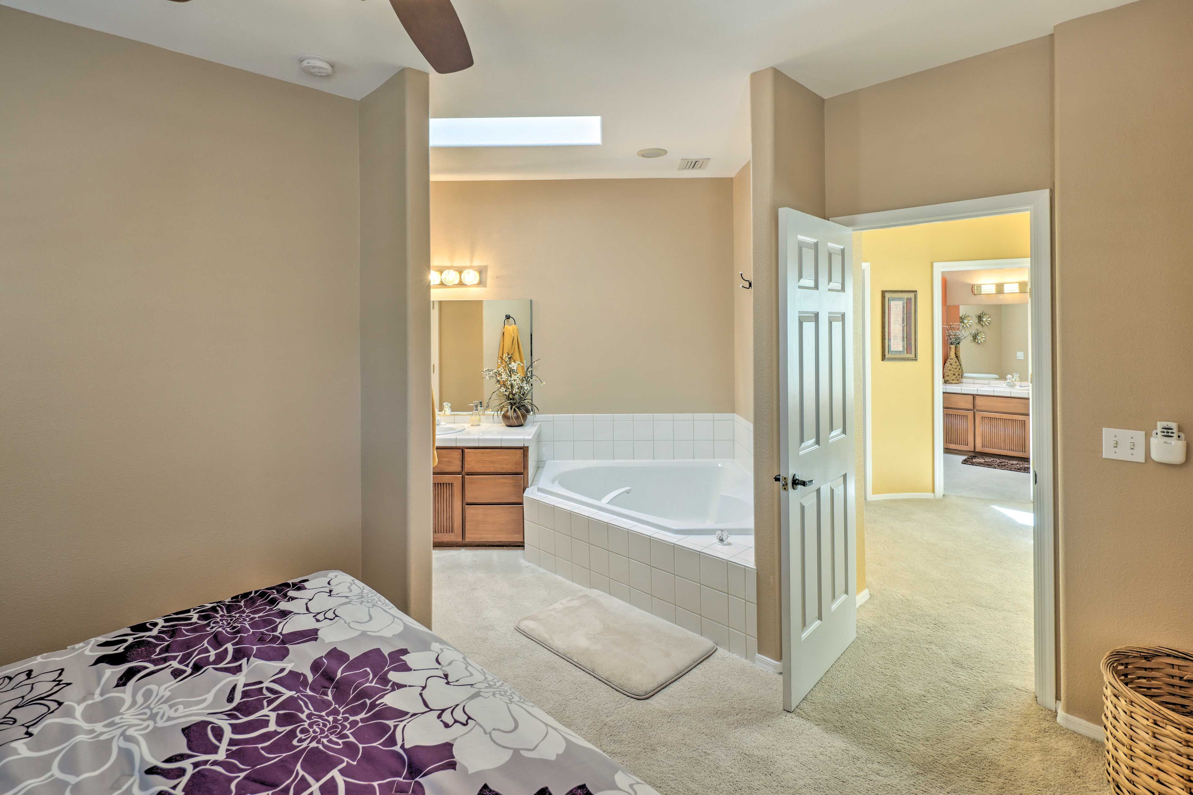 Bedroom 2 | En-Suite Bathroom
