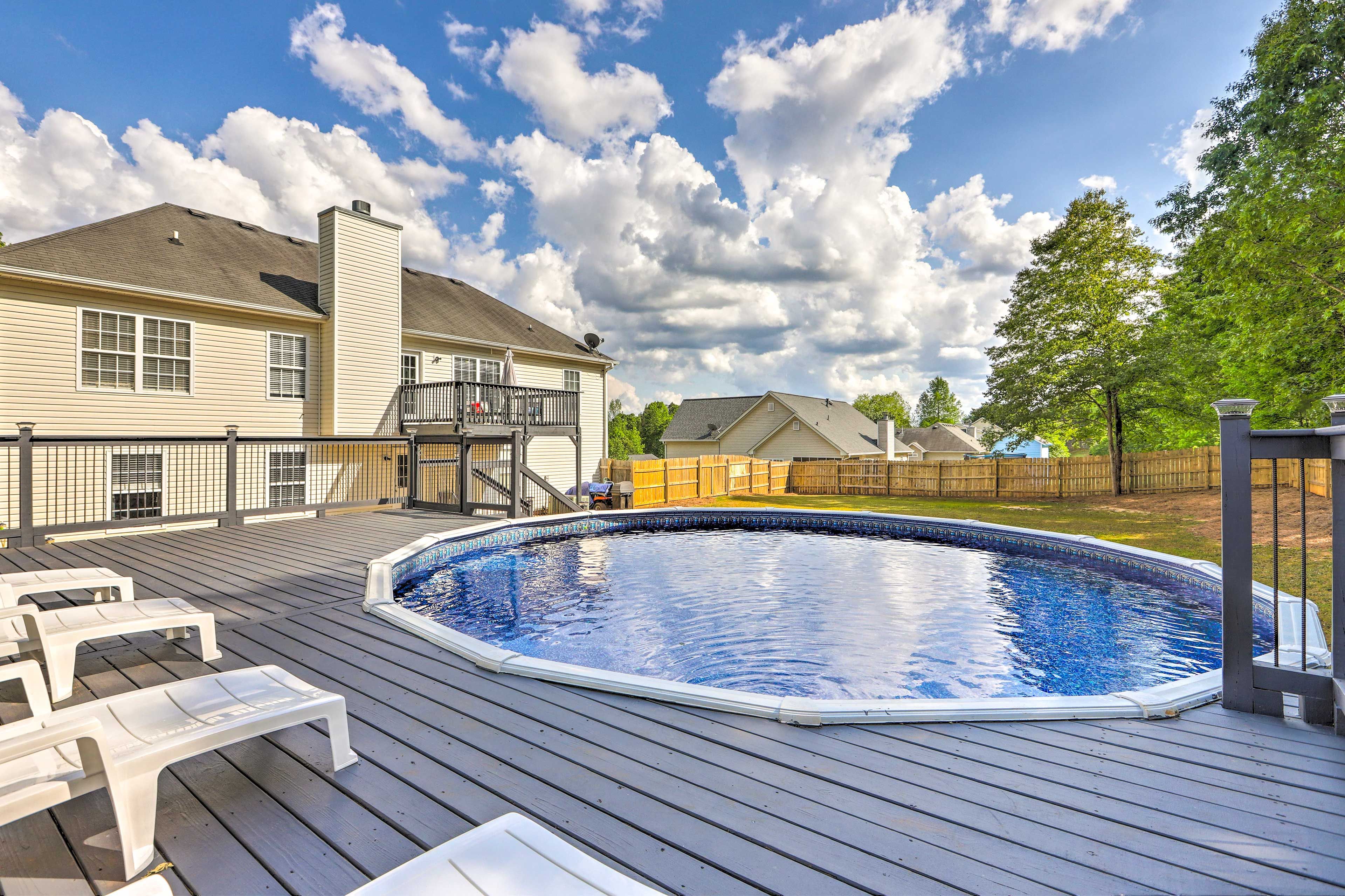 Covington Vacation Rental | 5BR | 3BA | 2,700 Sq Ft | Stairs Required to Access