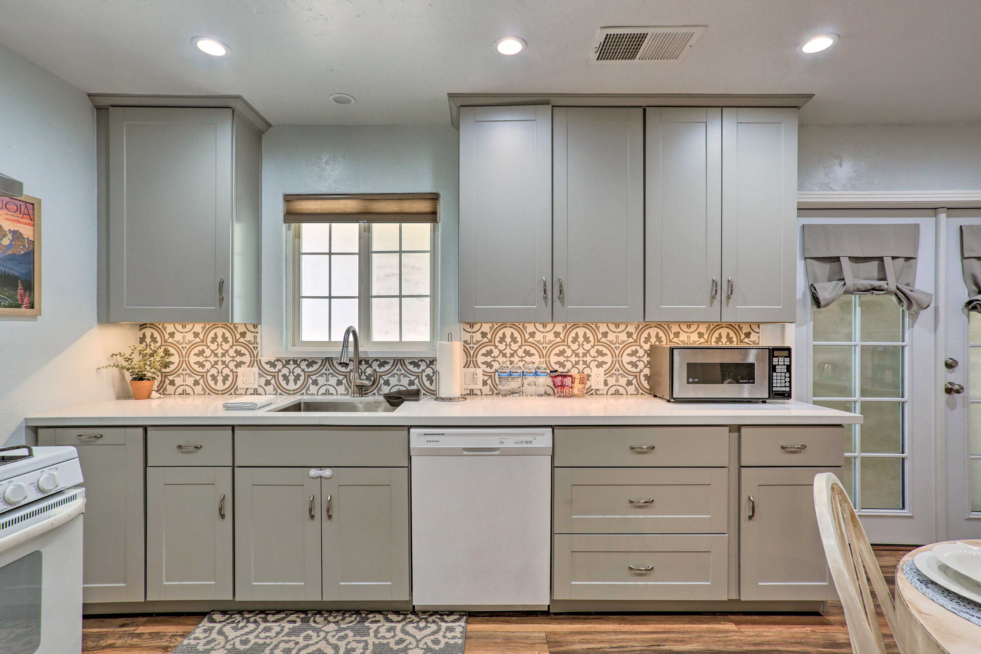 Kitchen | Fully Equipped | Cooking Basics Provided