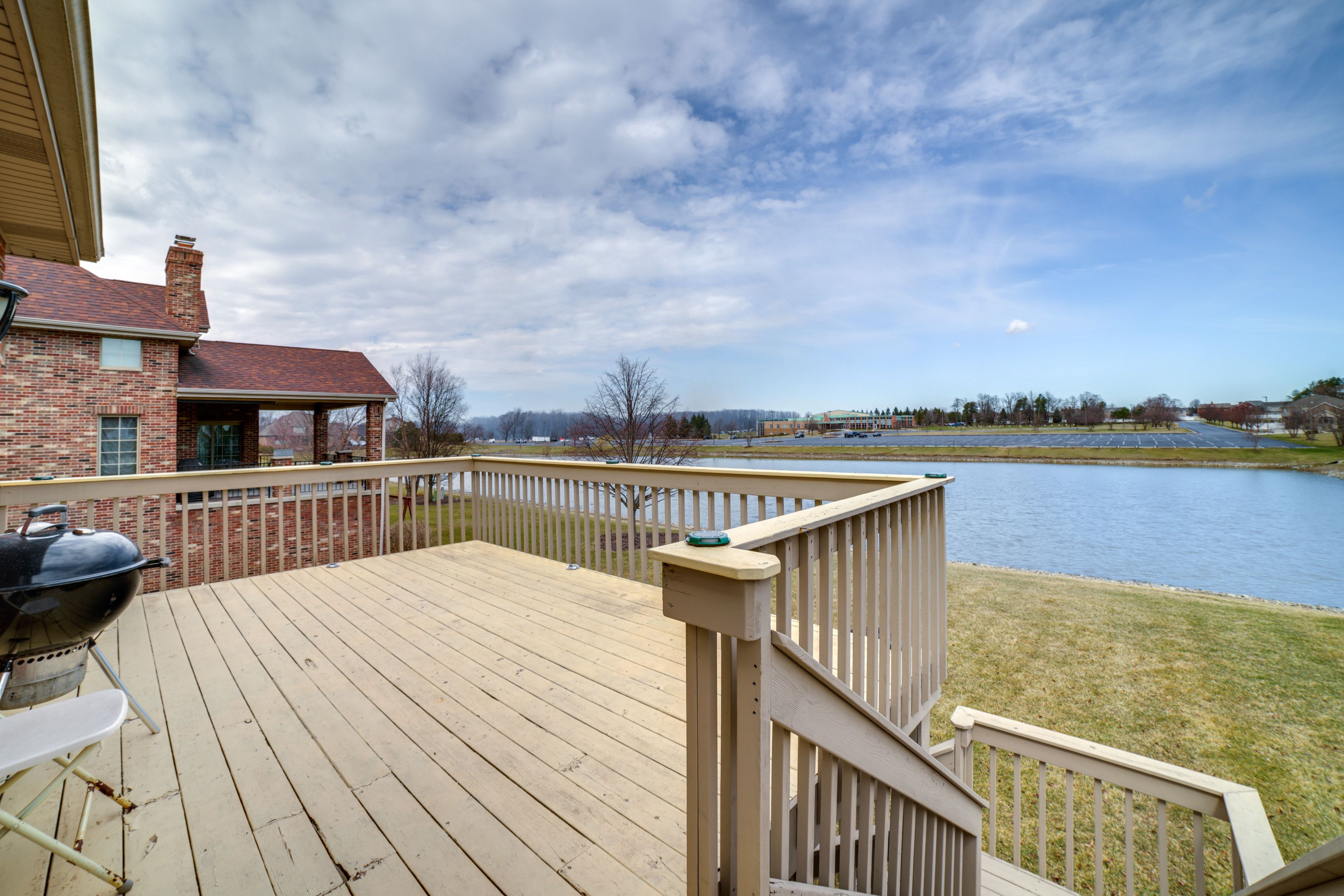 Private Deck | Grill